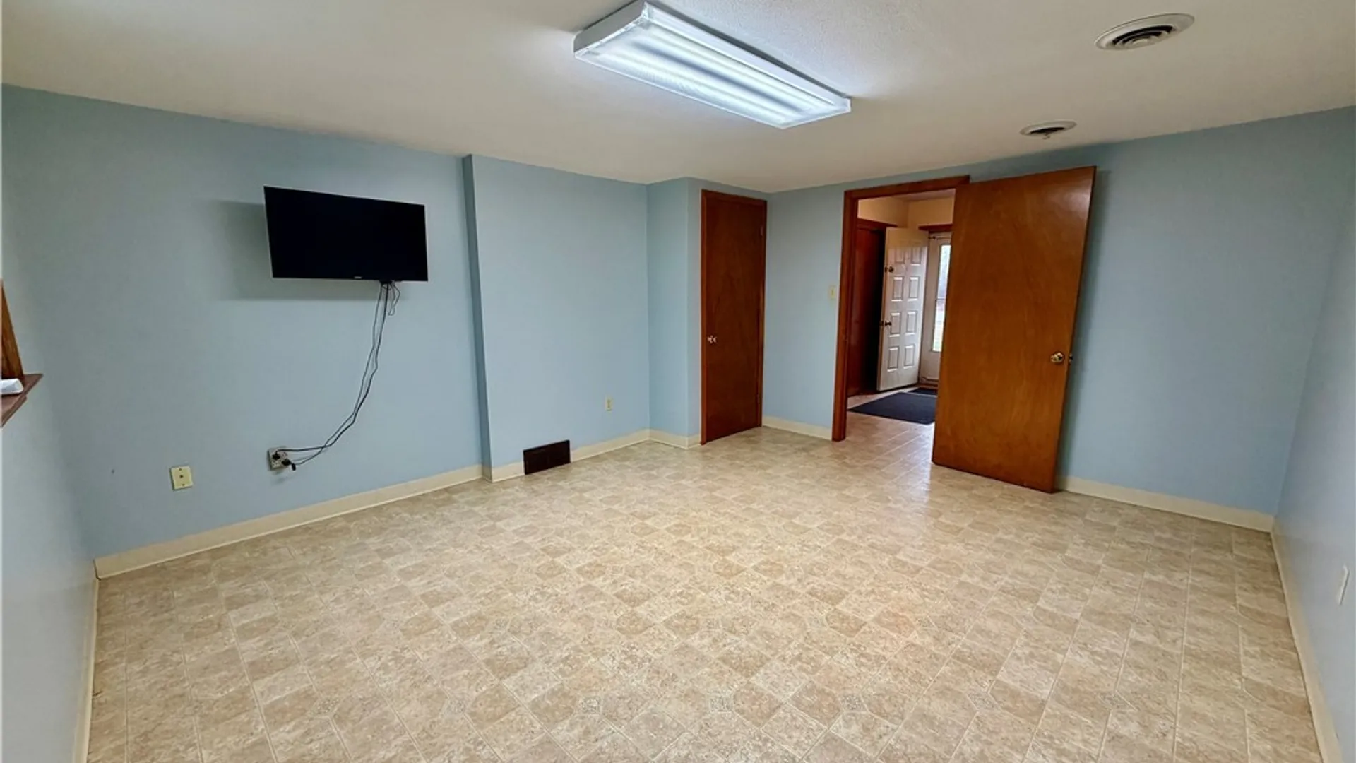 Property at 862 County Route 25, Minetto, NY 13126 10