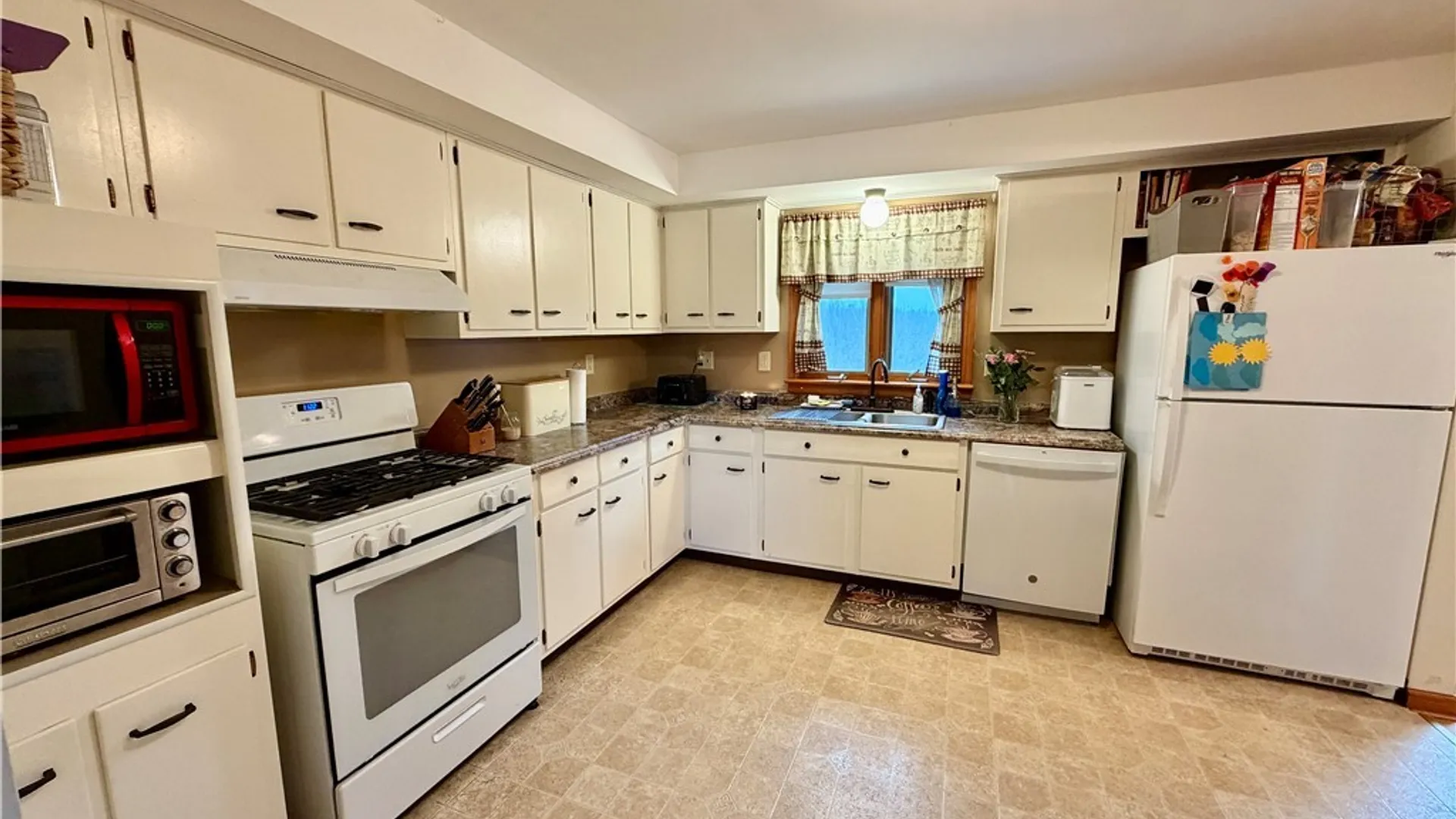 Property at 862 County Route 25, Minetto, NY 13126 18