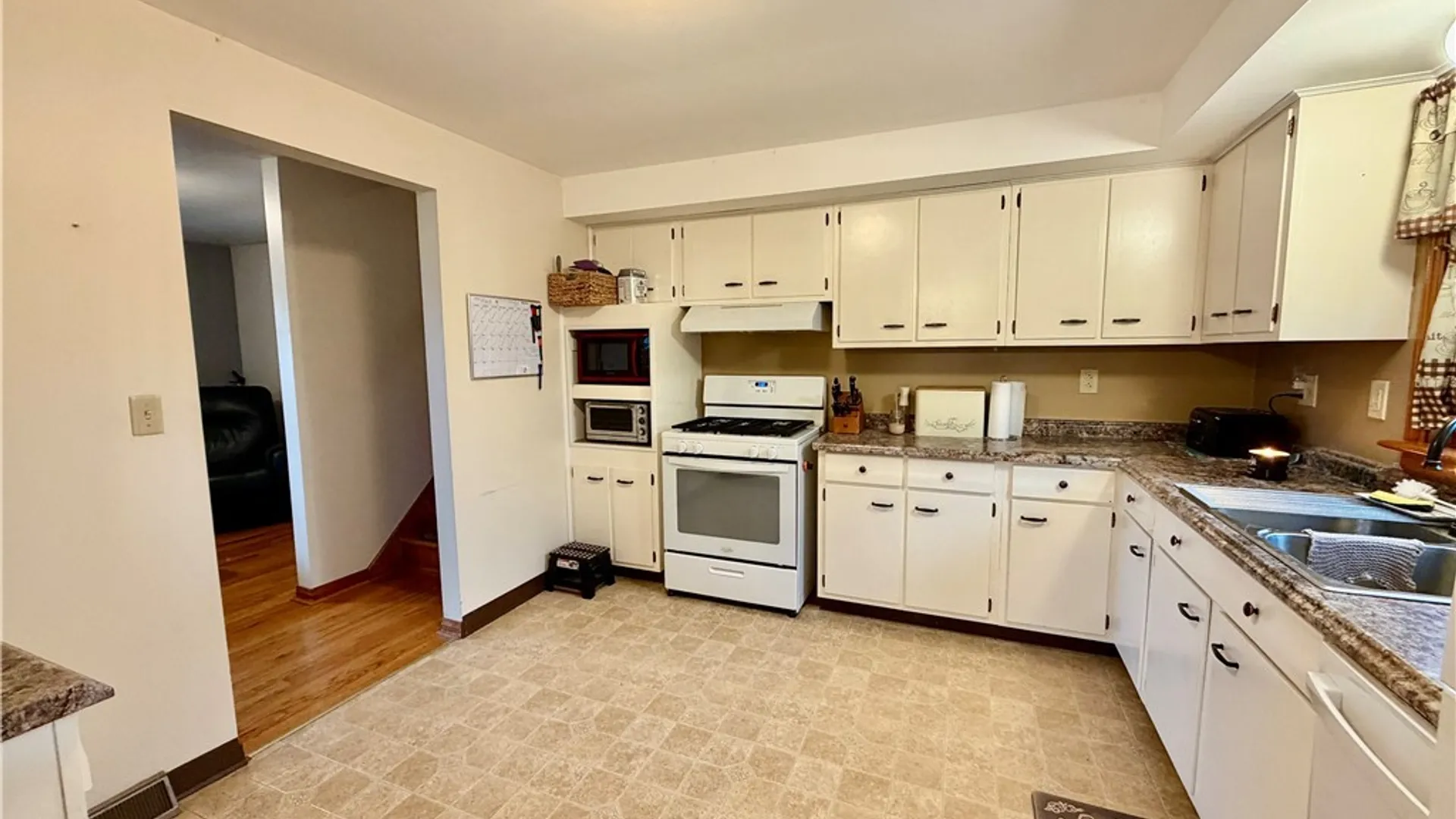 Property at 862 County Route 25, Minetto, NY 13126 19