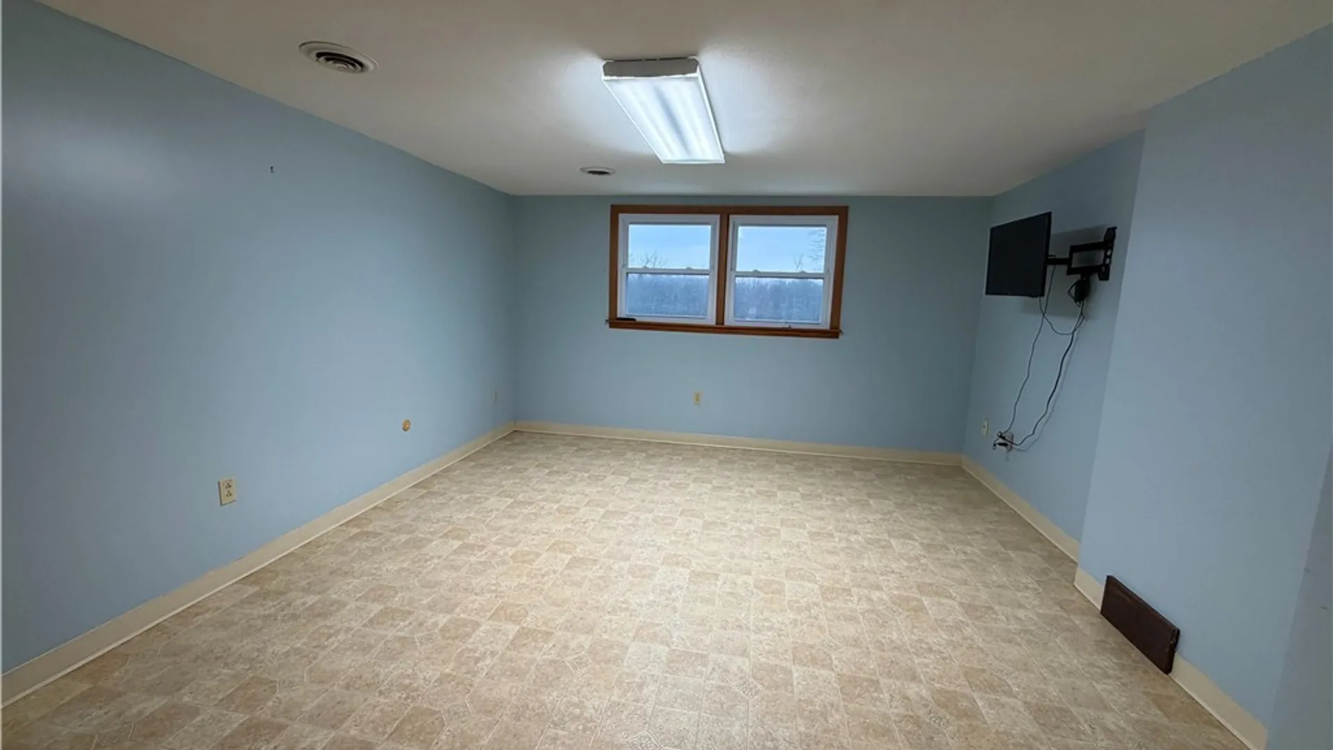 Property at 862 County Route 25, Minetto, NY 13126 9