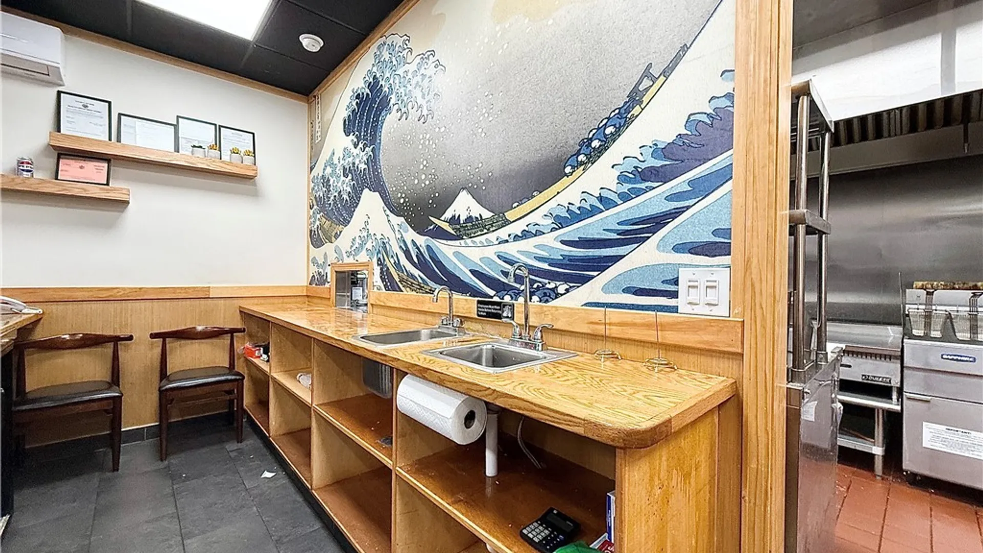 Property at 5026 Broadway, Lancaster, NY 14043 11