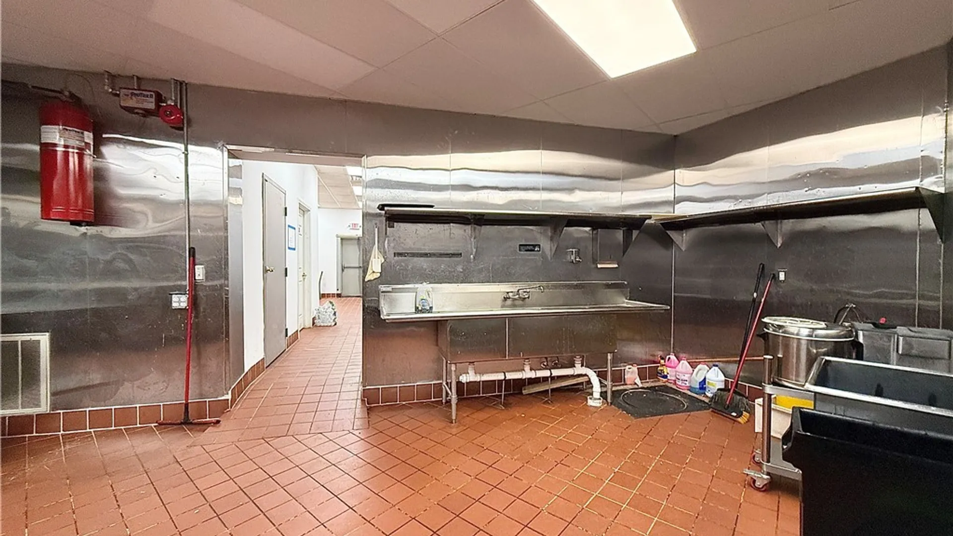 Property at 5026 Broadway, Lancaster, NY 14043 12