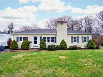 Property at 206 Bluff Drive, East Rochester, NY 14445