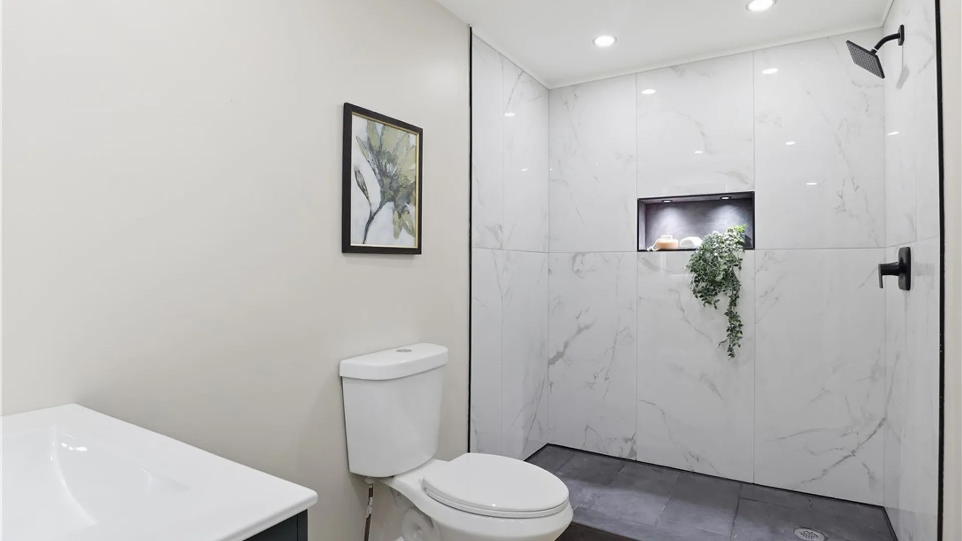 Property at 31 Erath Drive, Greece, NY 14626 24