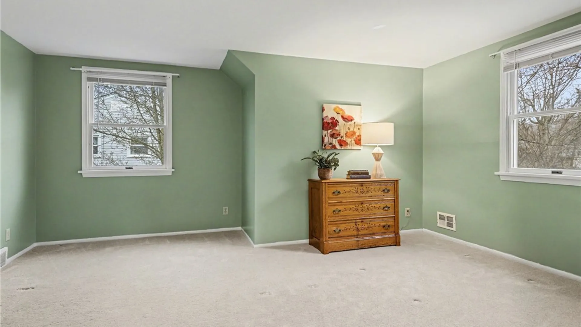 Property at 26 Timberline Dr, Penfield, NY 14526 23