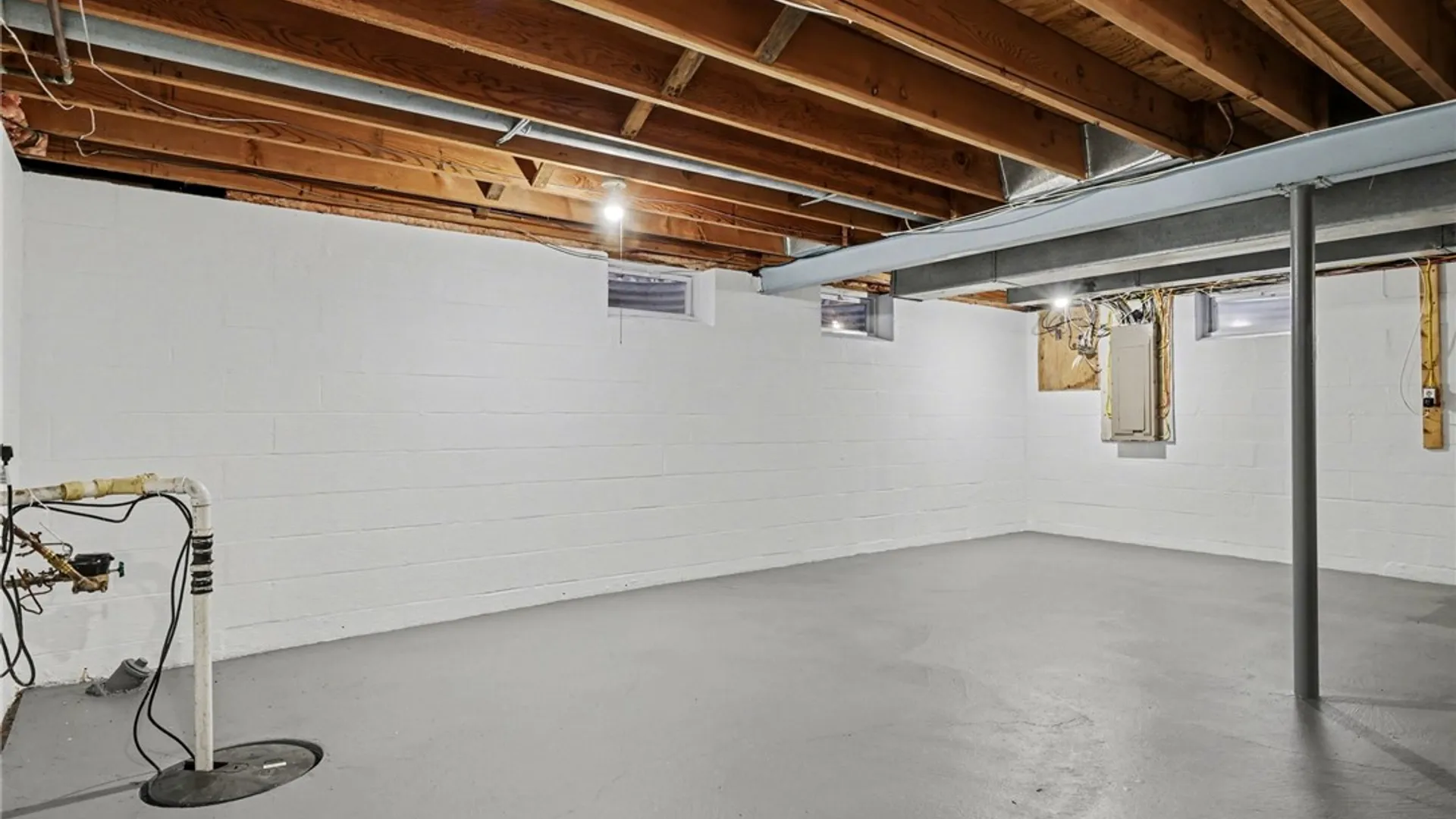 Property at 26 Timberline Dr, Penfield, NY 14526 24