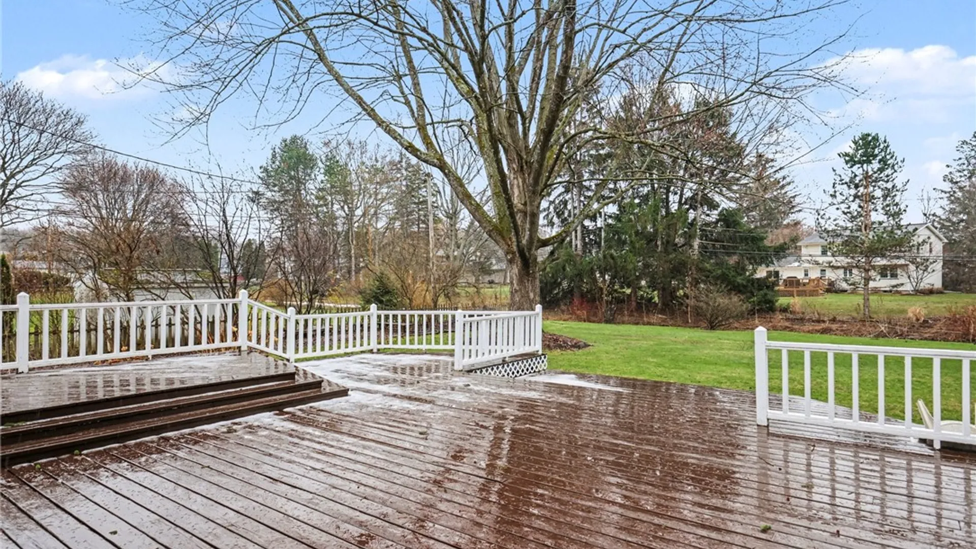 Property at 26 Timberline Dr, Penfield, NY 14526 25