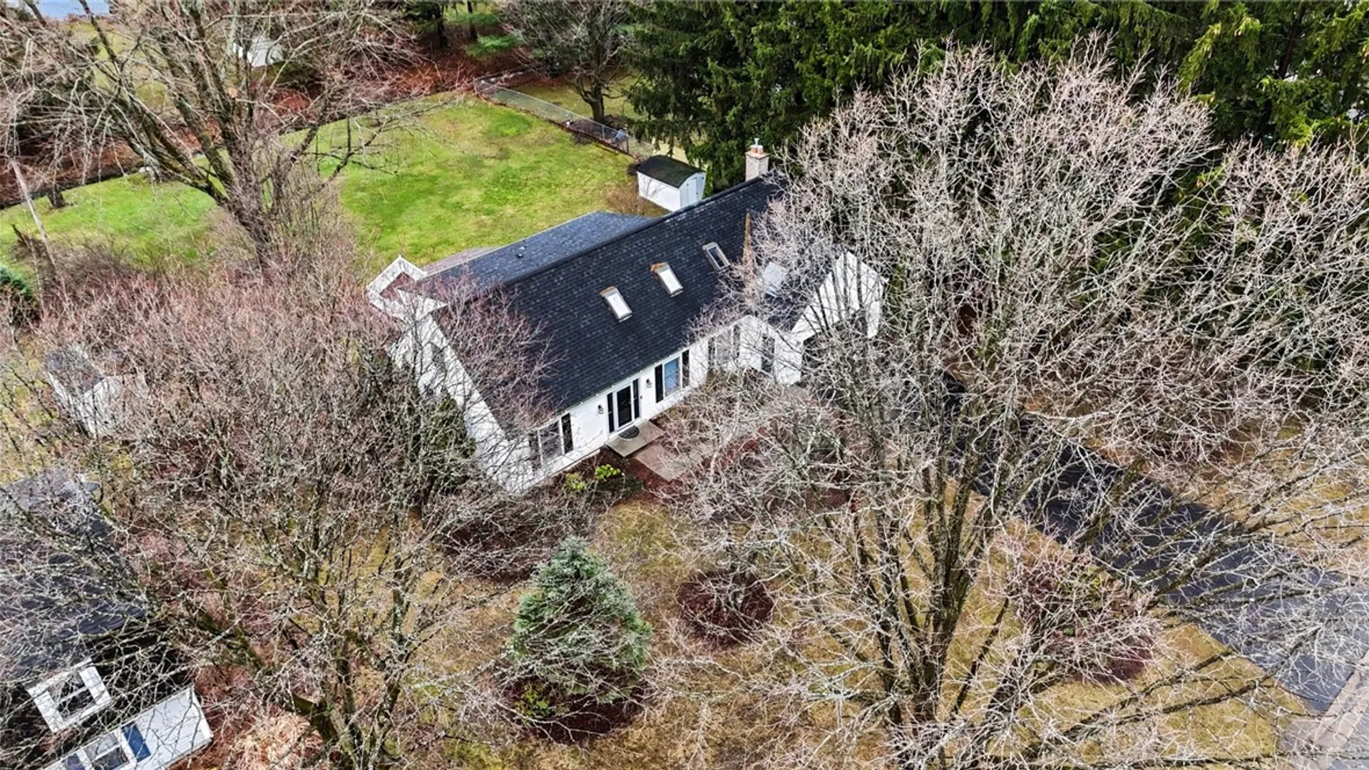 Property at 26 Timberline Dr, Penfield, NY 14526 27