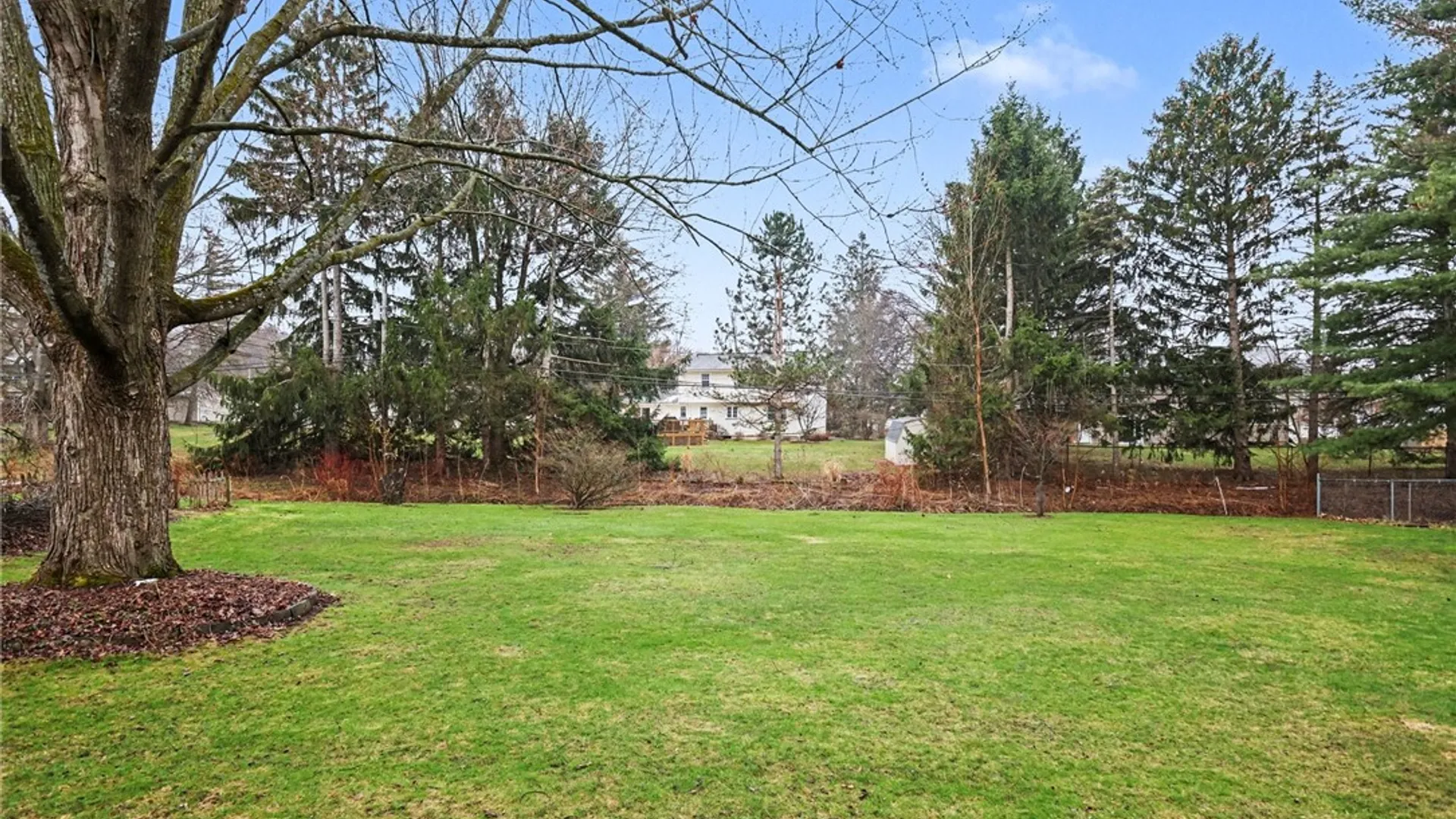 Property at 26 Timberline Dr, Penfield, NY 14526 28