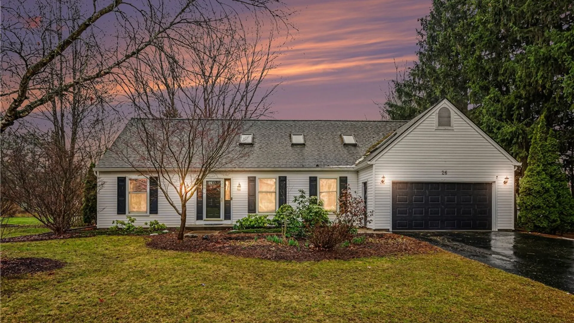 Property at 26 Timberline Dr, Penfield, NY 14526 3