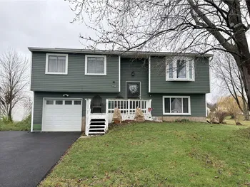 Property at 5764 Clover Meadow Lane, Farmington, NY 14425