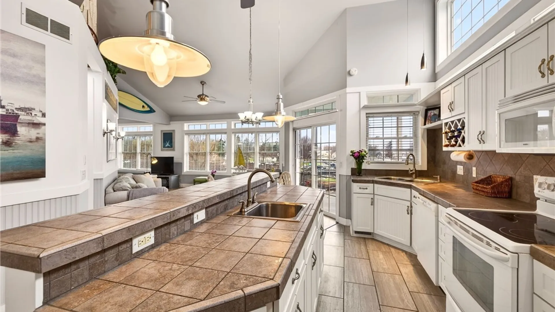 Property at 4139 Lake Road, Williamson, NY 14589 4