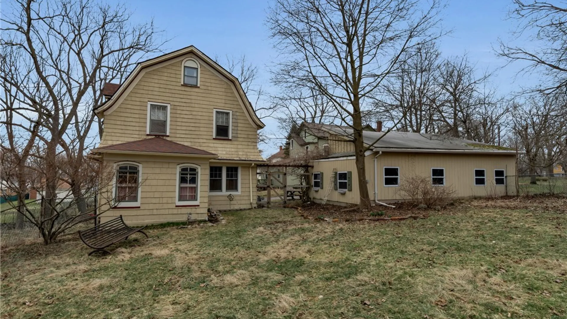 Property at 134 Buffum Street, Buffalo, NY 14210 5