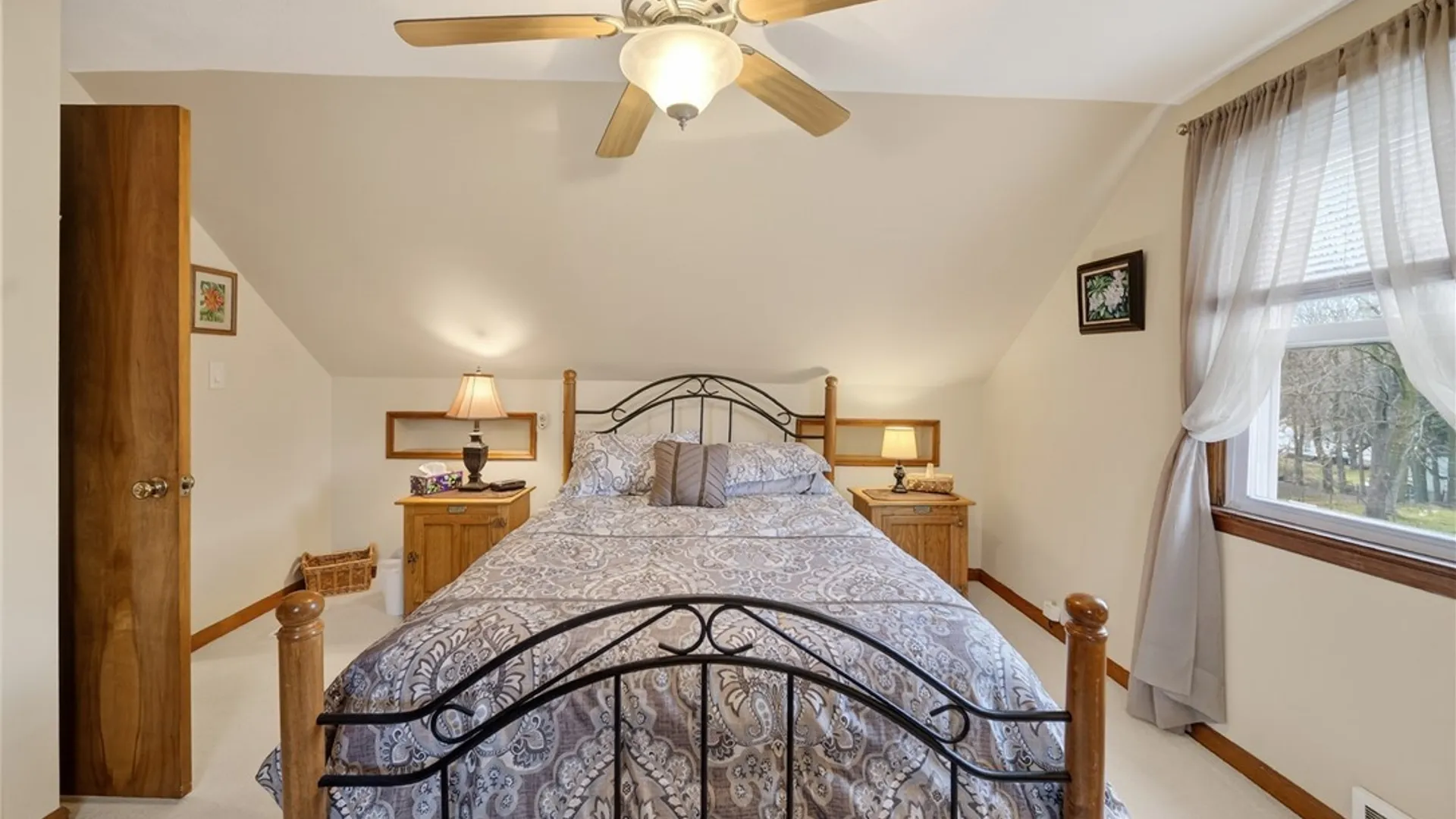 Property at 101 Heather Lane, Camillus, NY 13031 20