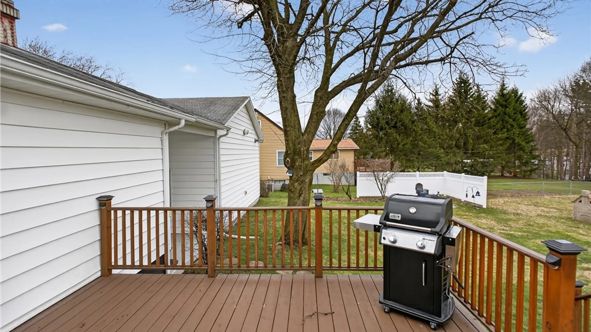 Property at 101 Heather Lane, Camillus, NY 13031 38
