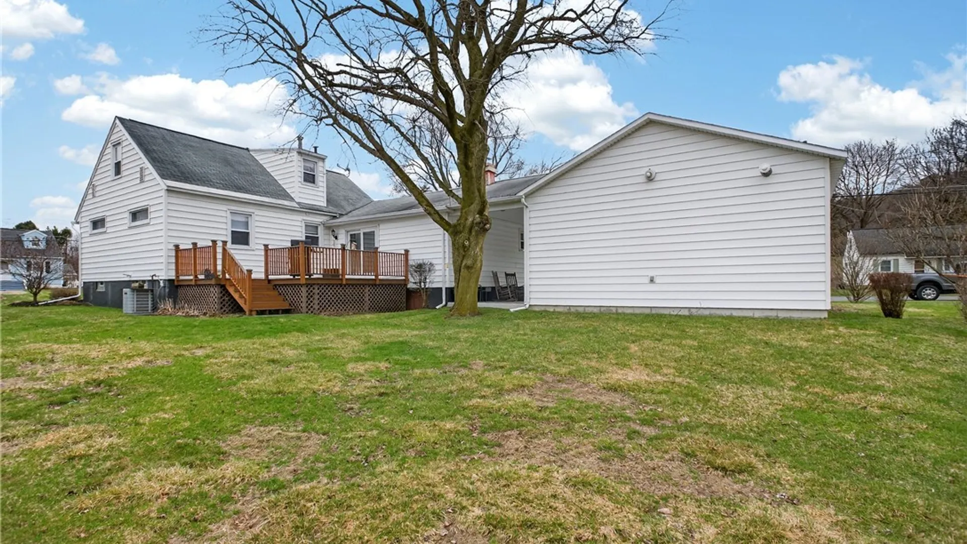 Property at 101 Heather Lane, Camillus, NY 13031 41