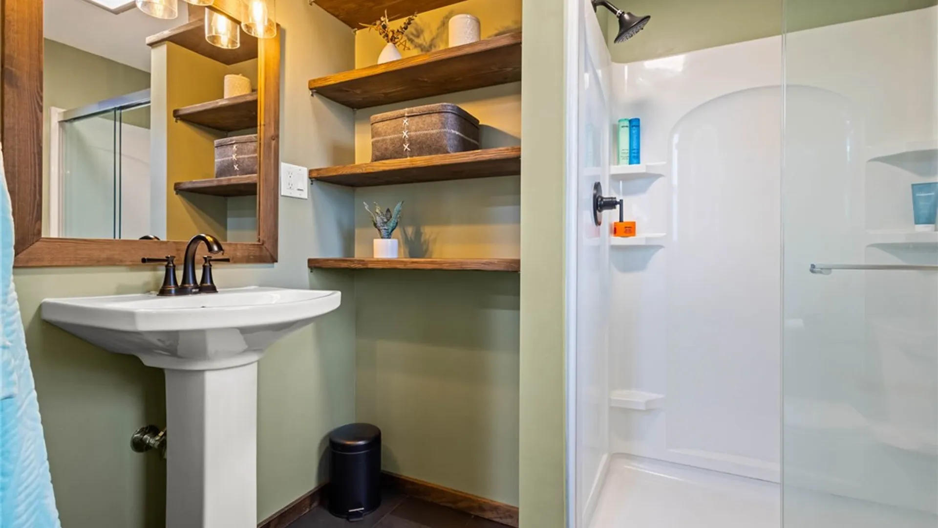 Property at 8549 North Road, Leroy, NY 14482 17