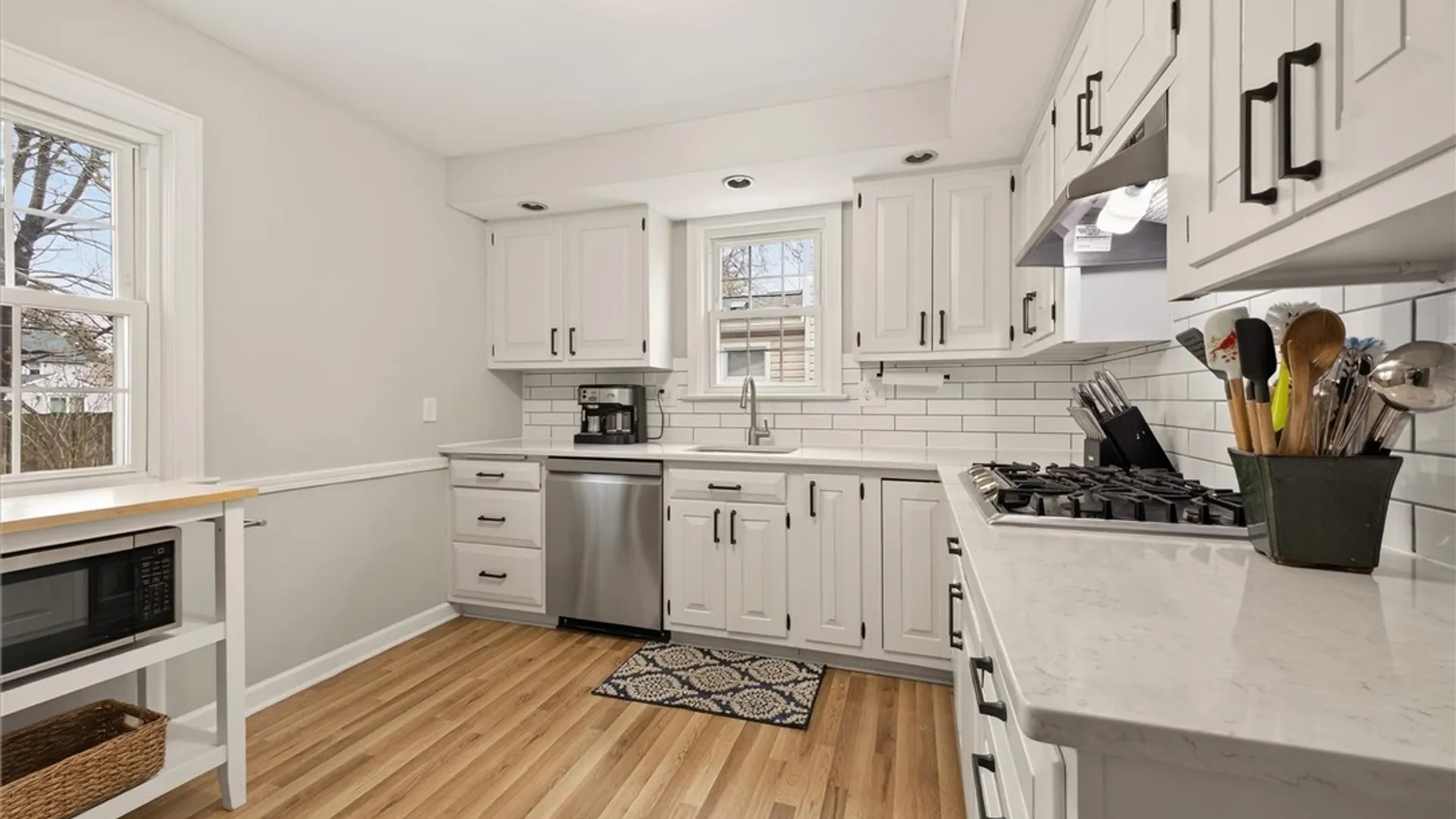 Property at 22 Biltmore Drive, Irondequoit, NY 14617 10