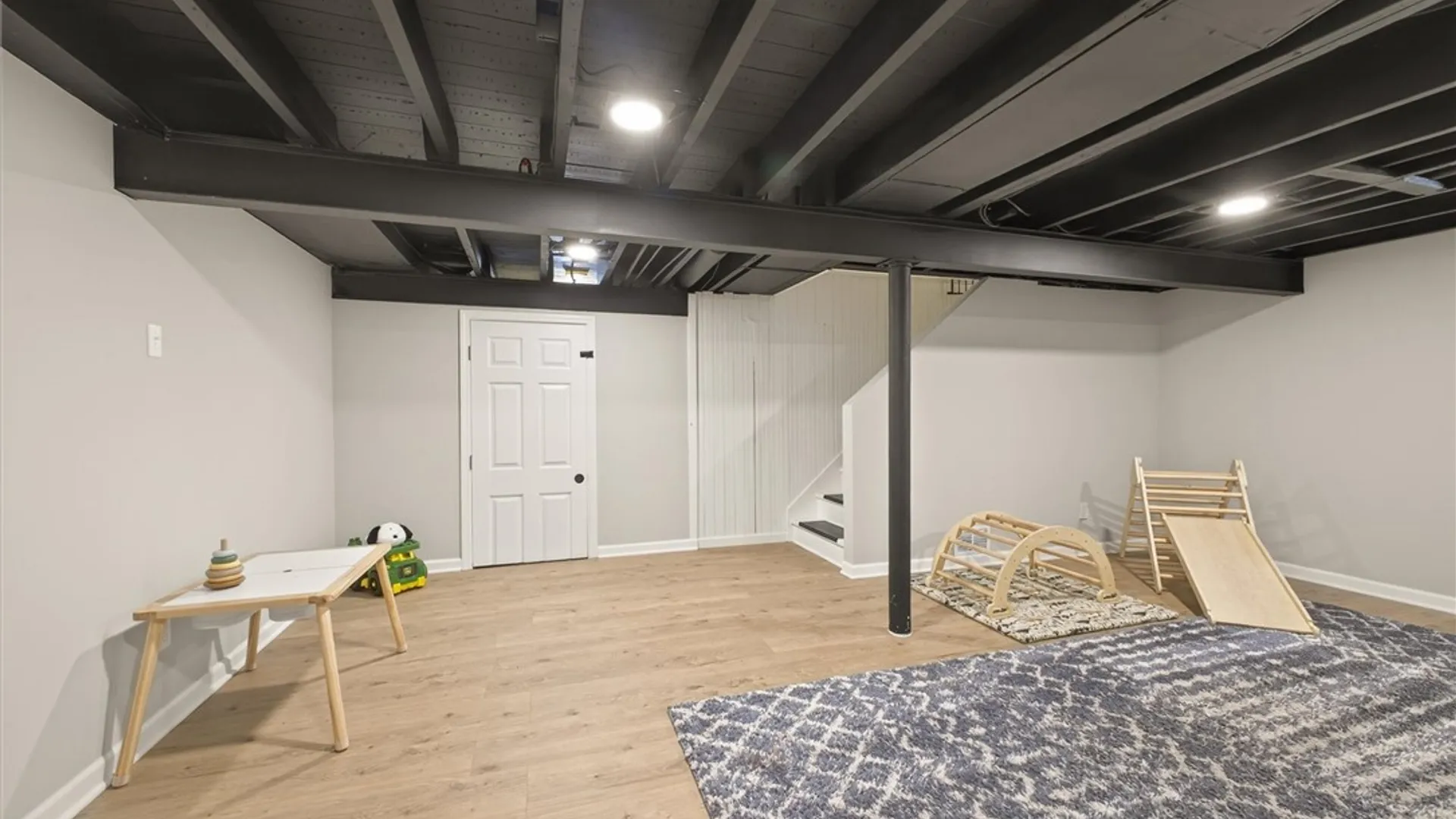 Property at 22 Biltmore Drive, Irondequoit, NY 14617 31