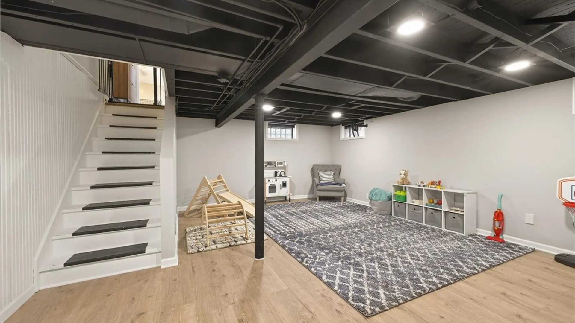 Property at 22 Biltmore Drive, Irondequoit, NY 14617 33