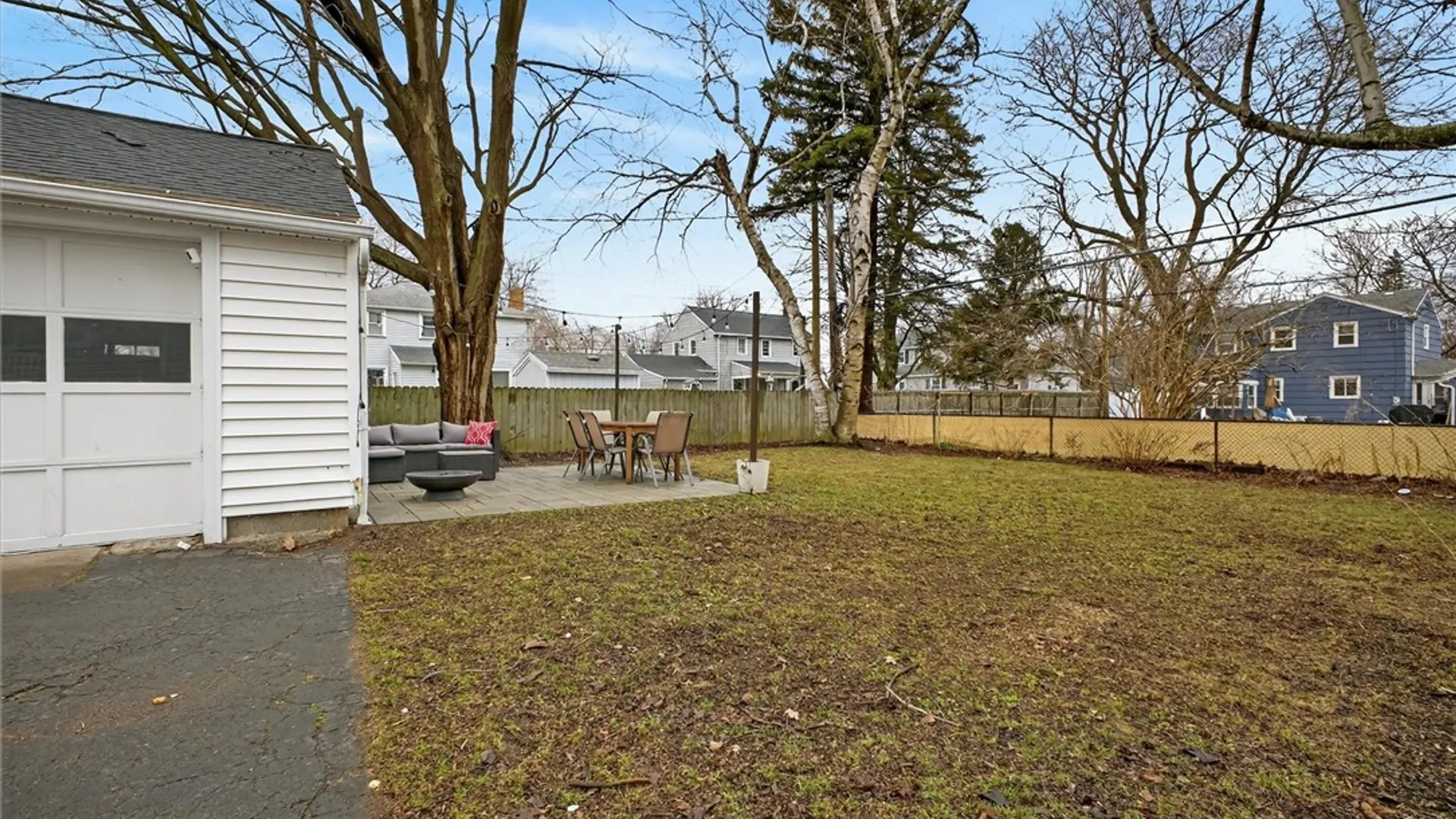 Property at 22 Biltmore Drive, Irondequoit, NY 14617 39