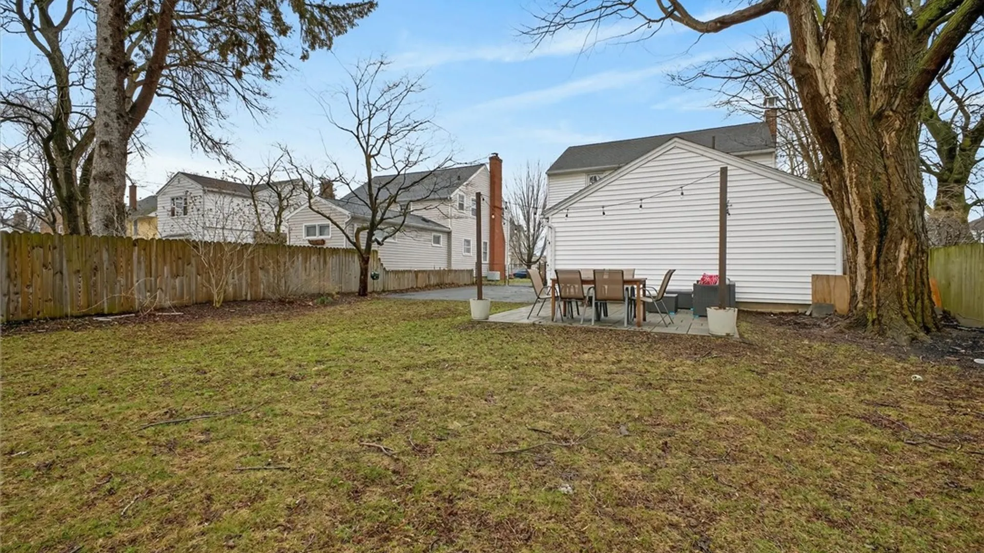 Property at 22 Biltmore Drive, Irondequoit, NY 14617 44