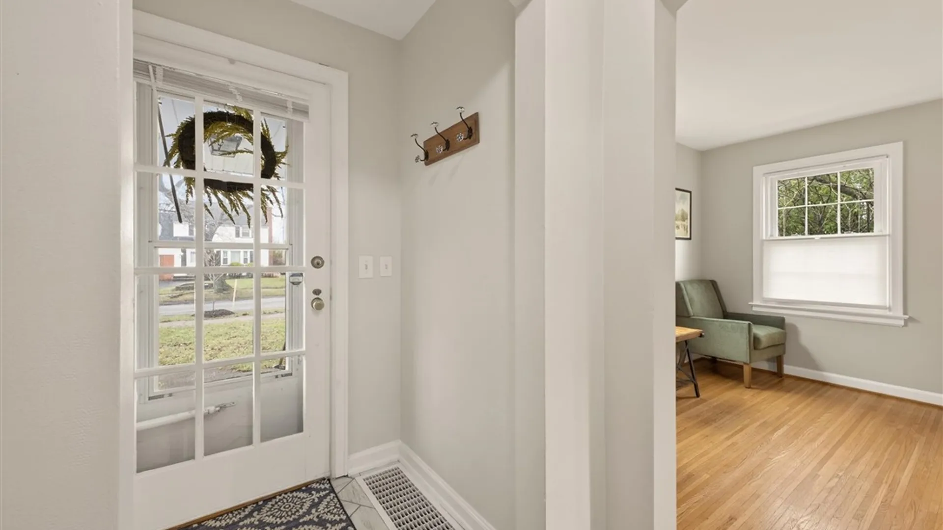 Property at 22 Biltmore Drive, Irondequoit, NY 14617 6