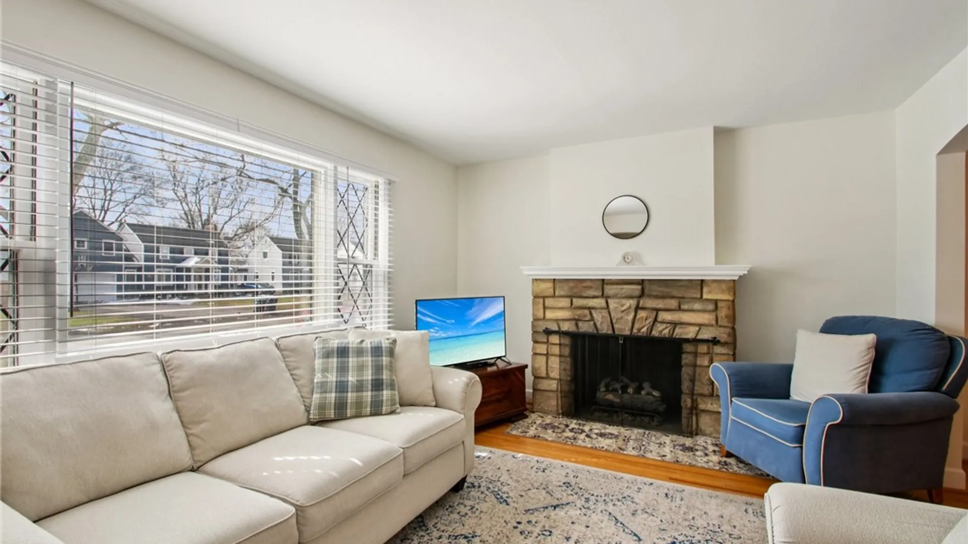 Property at 196 Belmeade Road, Irondequoit, NY 14617 4