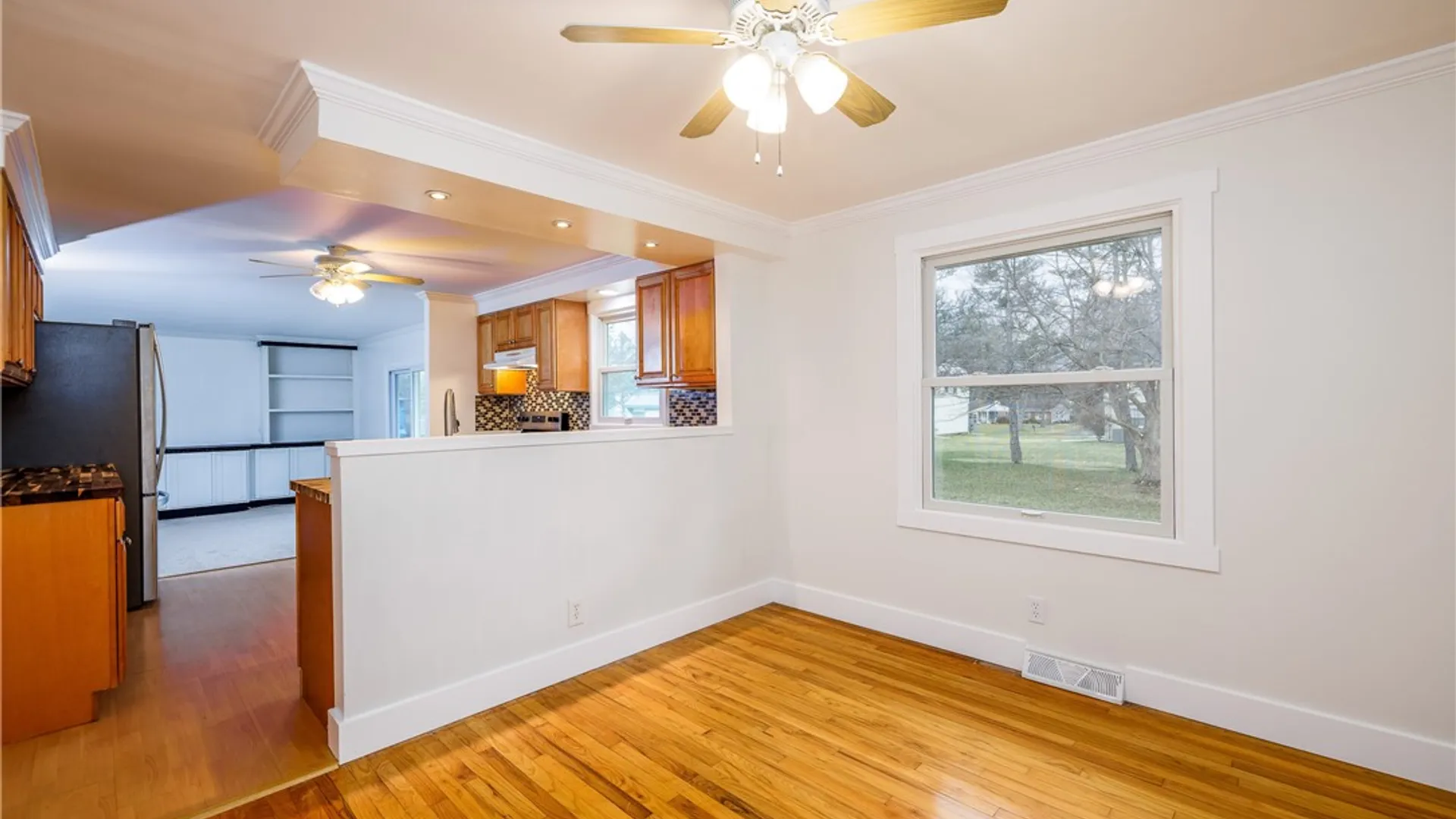 Property at 21 Sunridge Drive, Chili, NY 14624 8