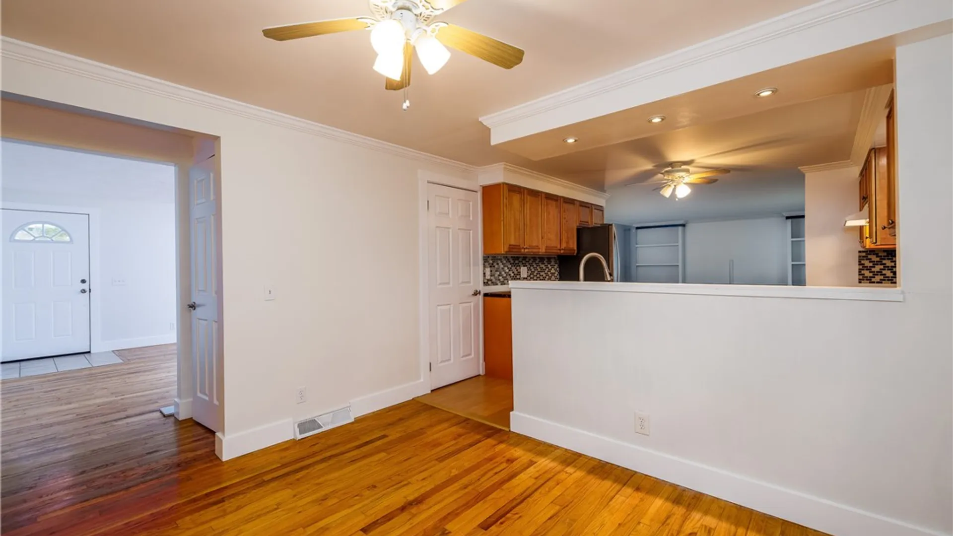 Property at 21 Sunridge Drive, Chili, NY 14624 9