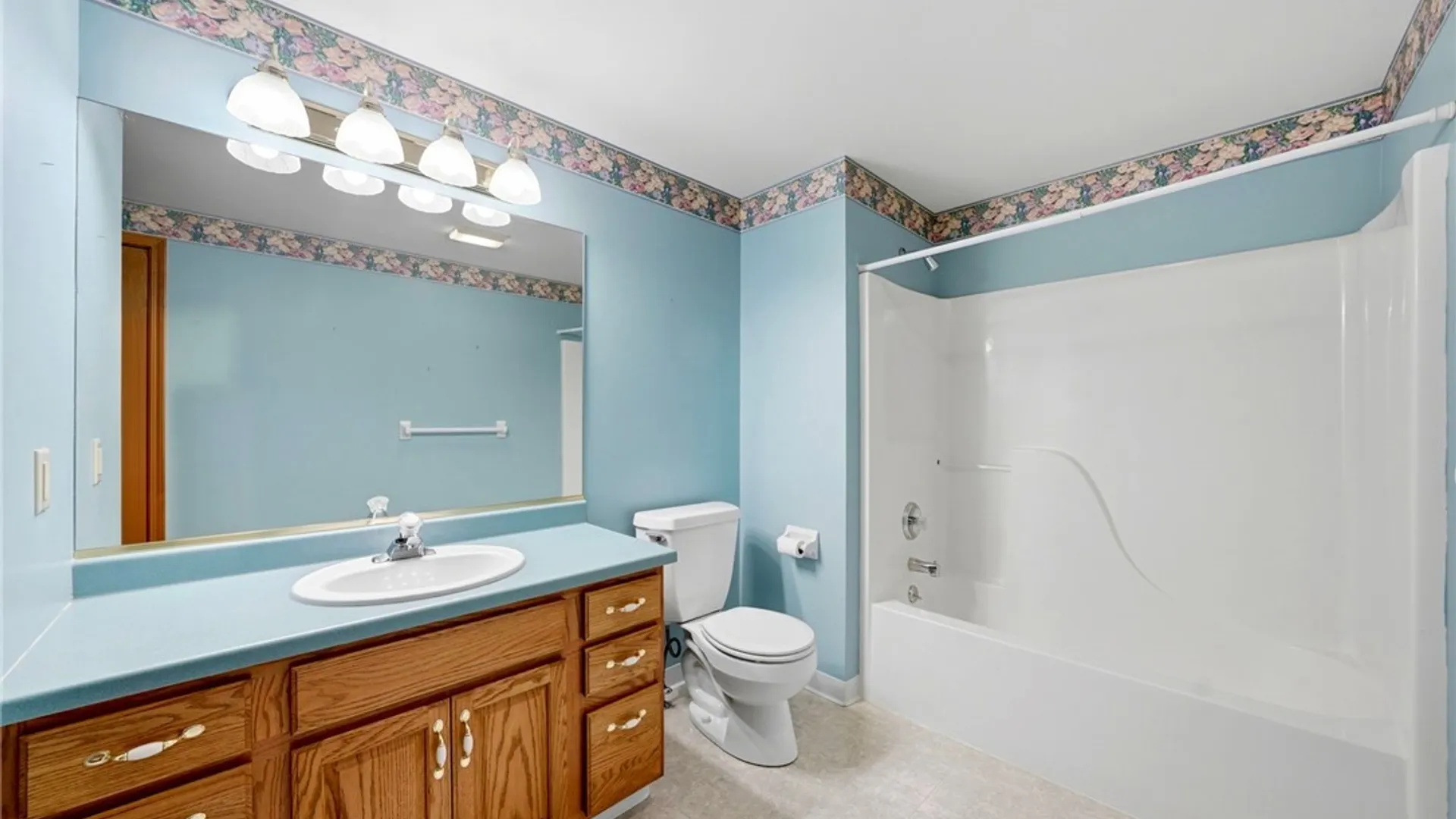 Property at 7196 Balla Drive, Wheatfield, NY 14120 23