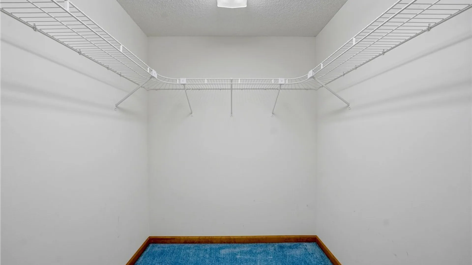 Property at 7196 Balla Drive, Wheatfield, NY 14120 24