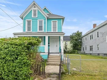 385 7th Street, Buffalo, NY 14201
