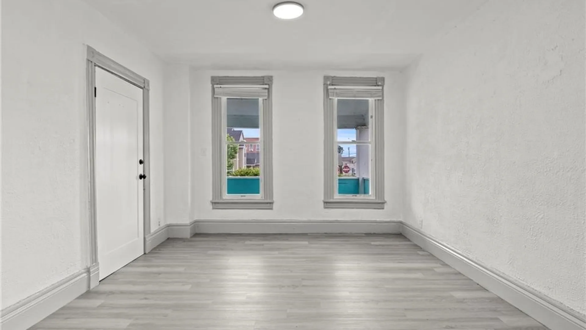 Property at 385 7th Street, Buffalo, NY 14201 4