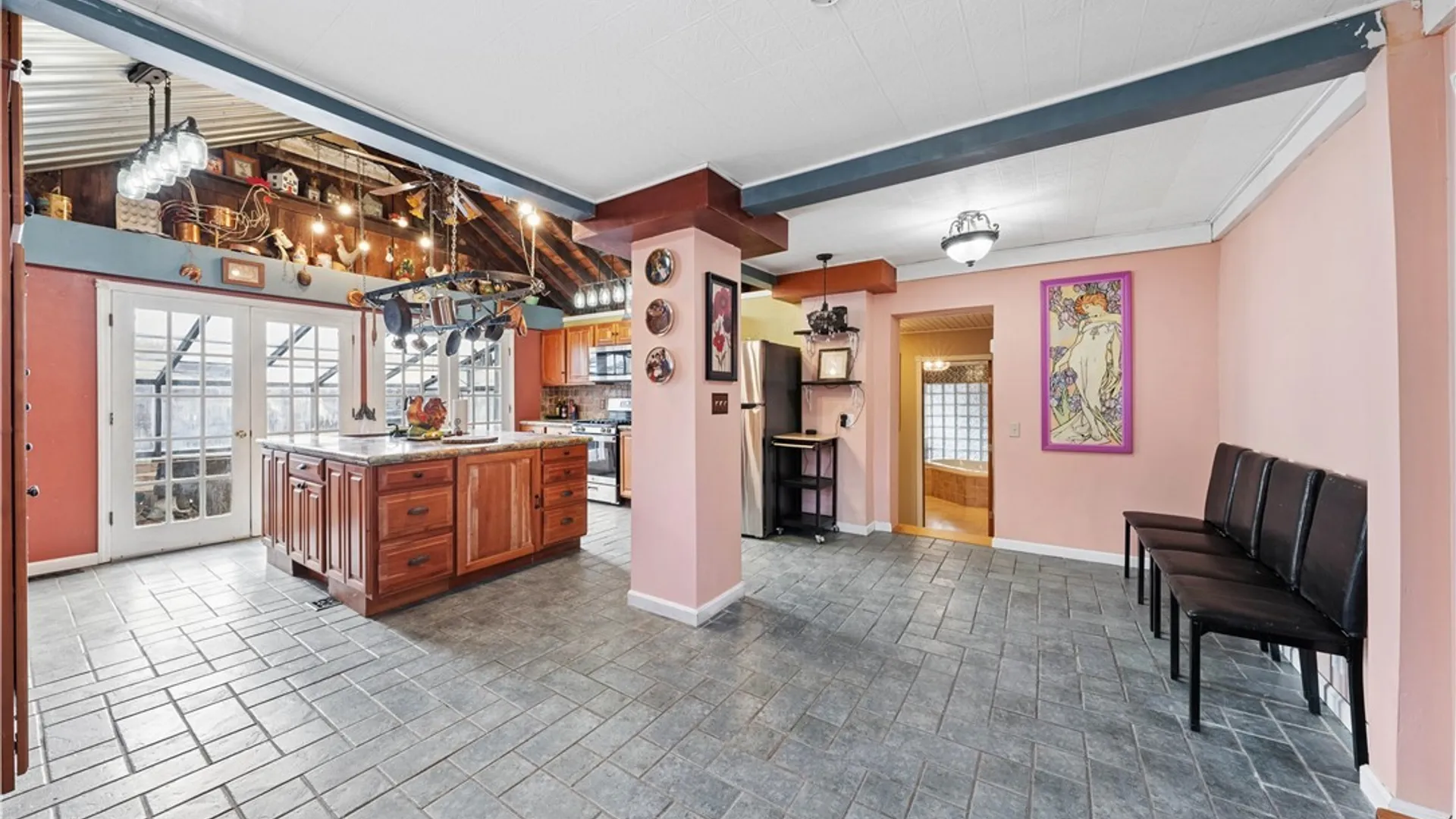 Property at 664 Back Street, Pembroke, NY 14036 10