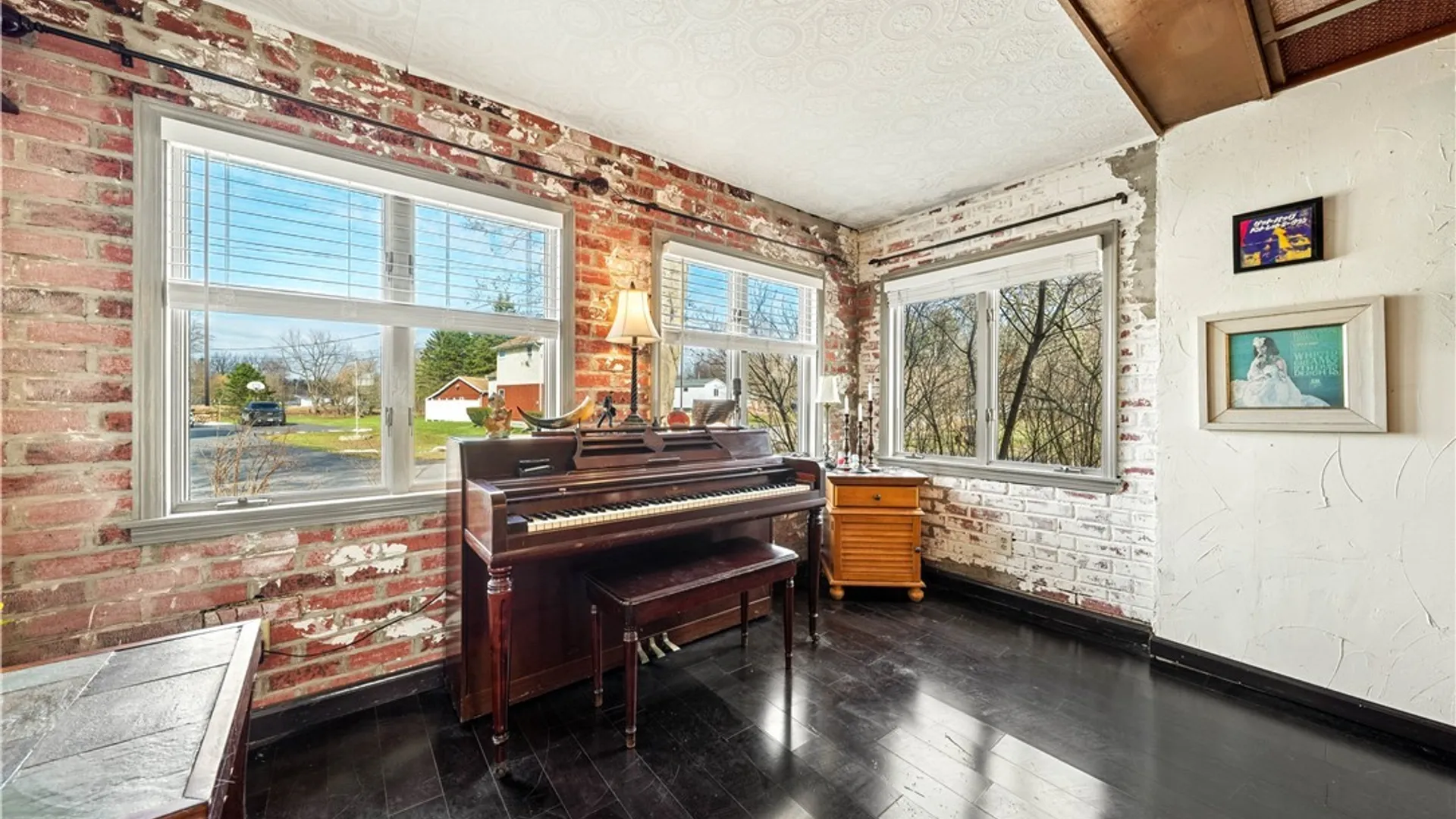 Property at 664 Back Street, Pembroke, NY 14036 16