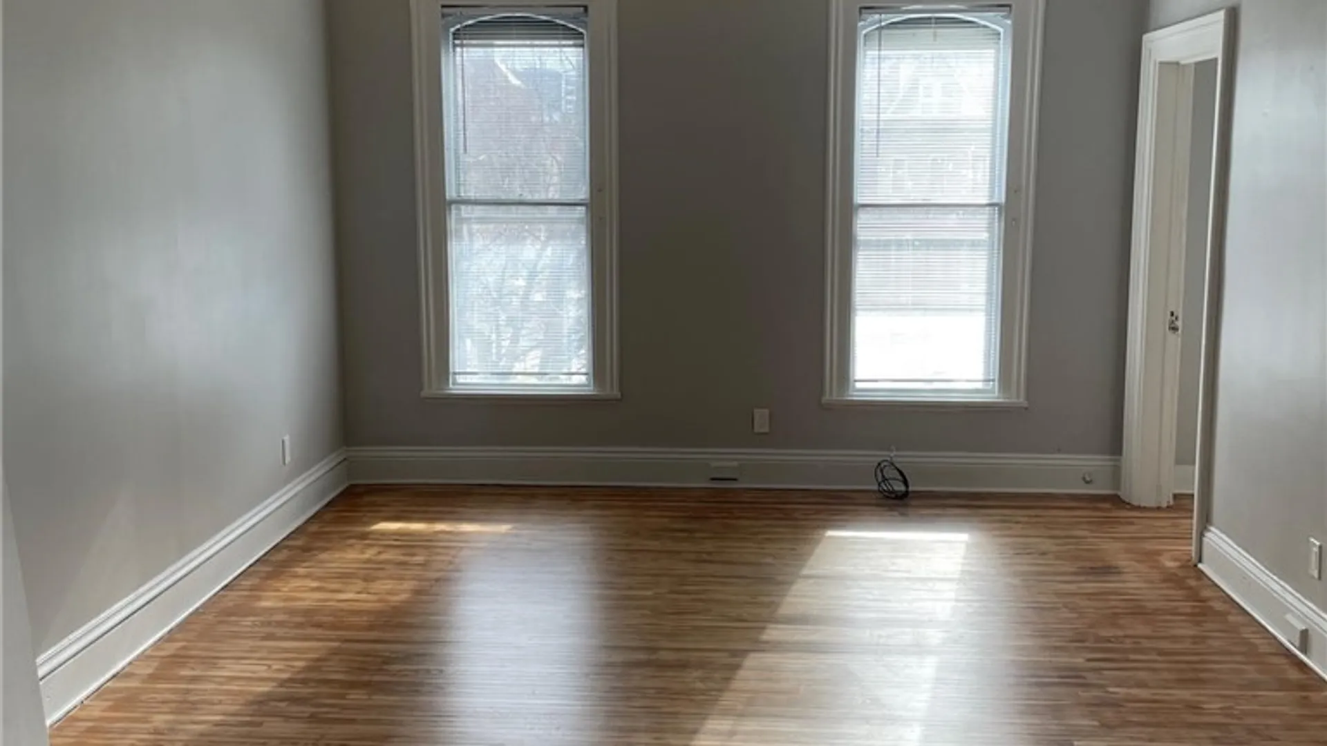 Property at 370 Virginia St, Buffalo, NY 14201 5