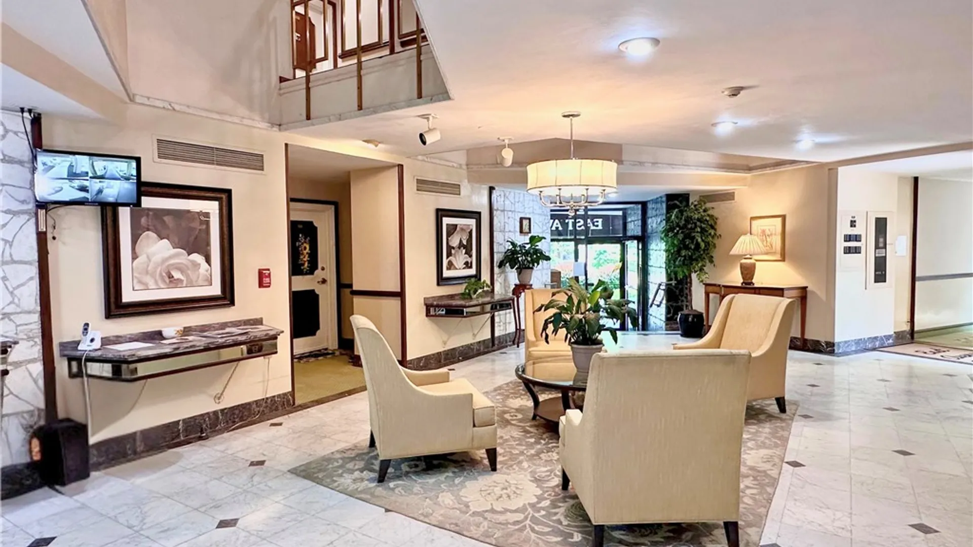 Property at 2501 East Avenue, Brighton, NY 14610 13