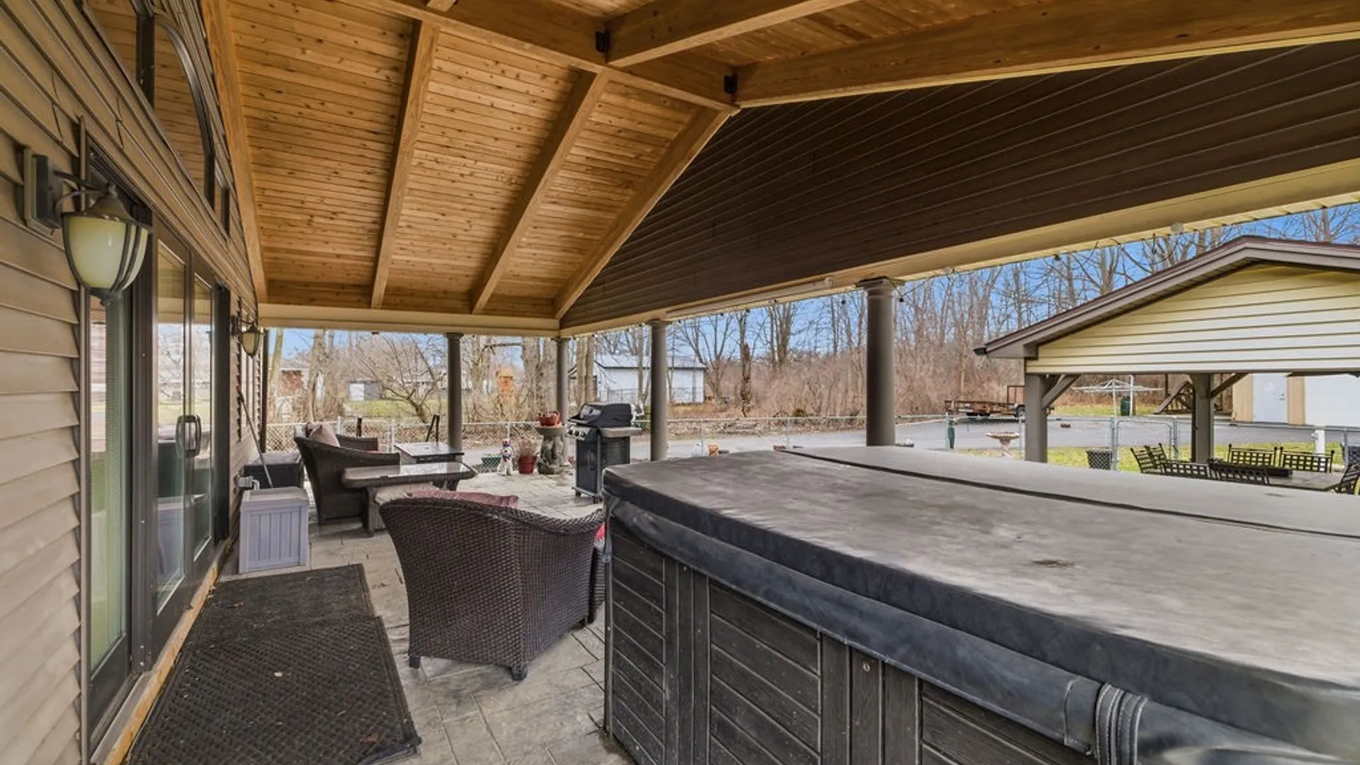 Property at 2995 Krueger Road, Wheatfield, NY 14120 18