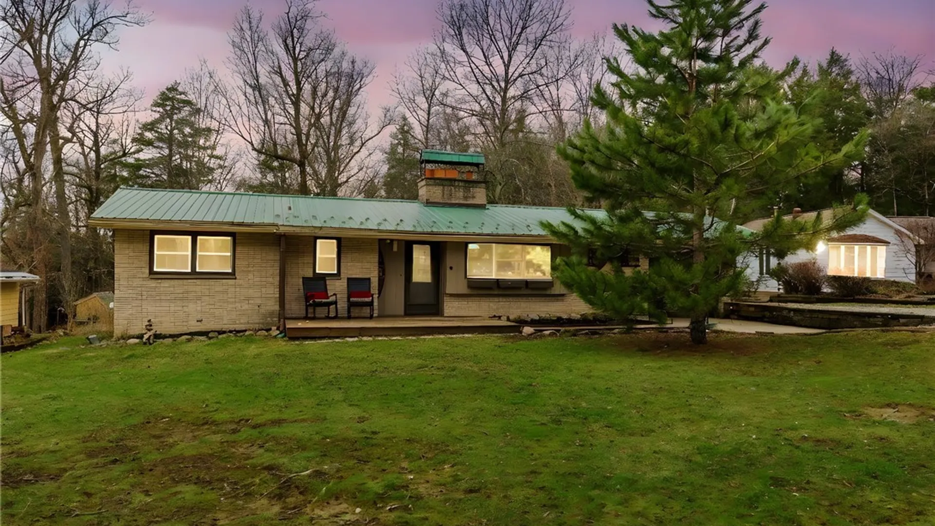 Property at 7510 Chestnut Ridge Road, Boston, NY 14127 2