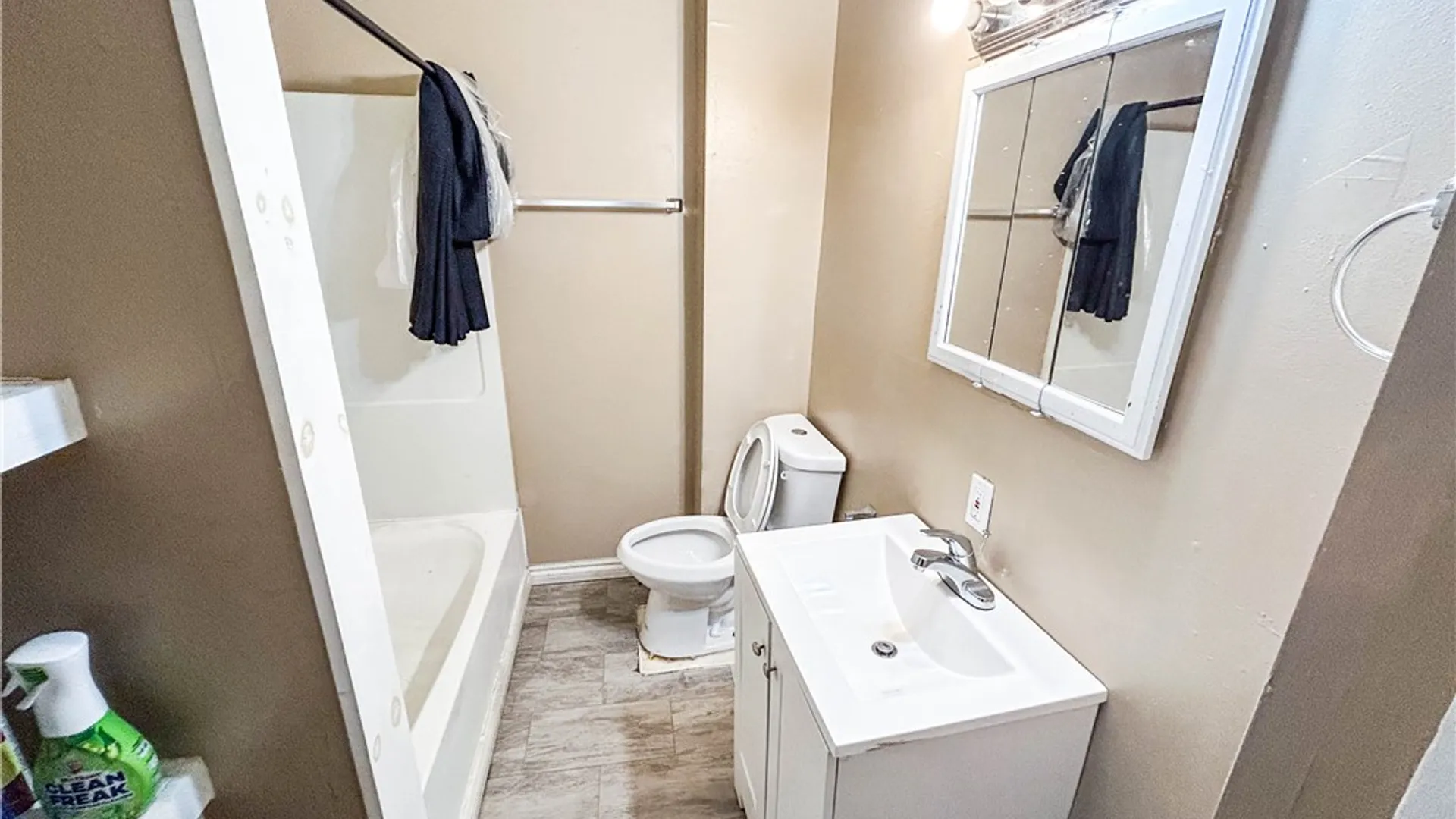 Property at 22 Sullivan Street, Rochester, NY 14605 8