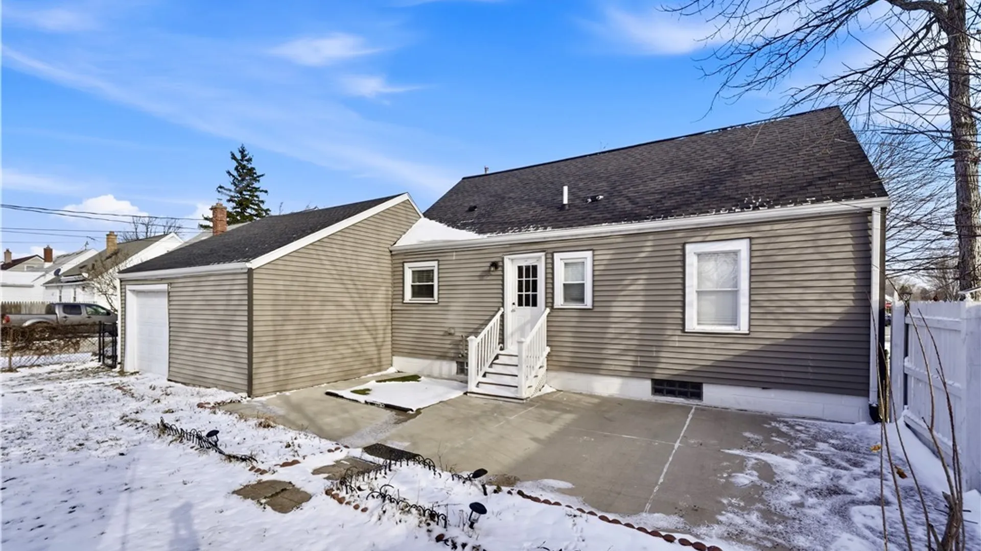 Property at 81 Huth Road, Cheektowaga, NY 14225 13
