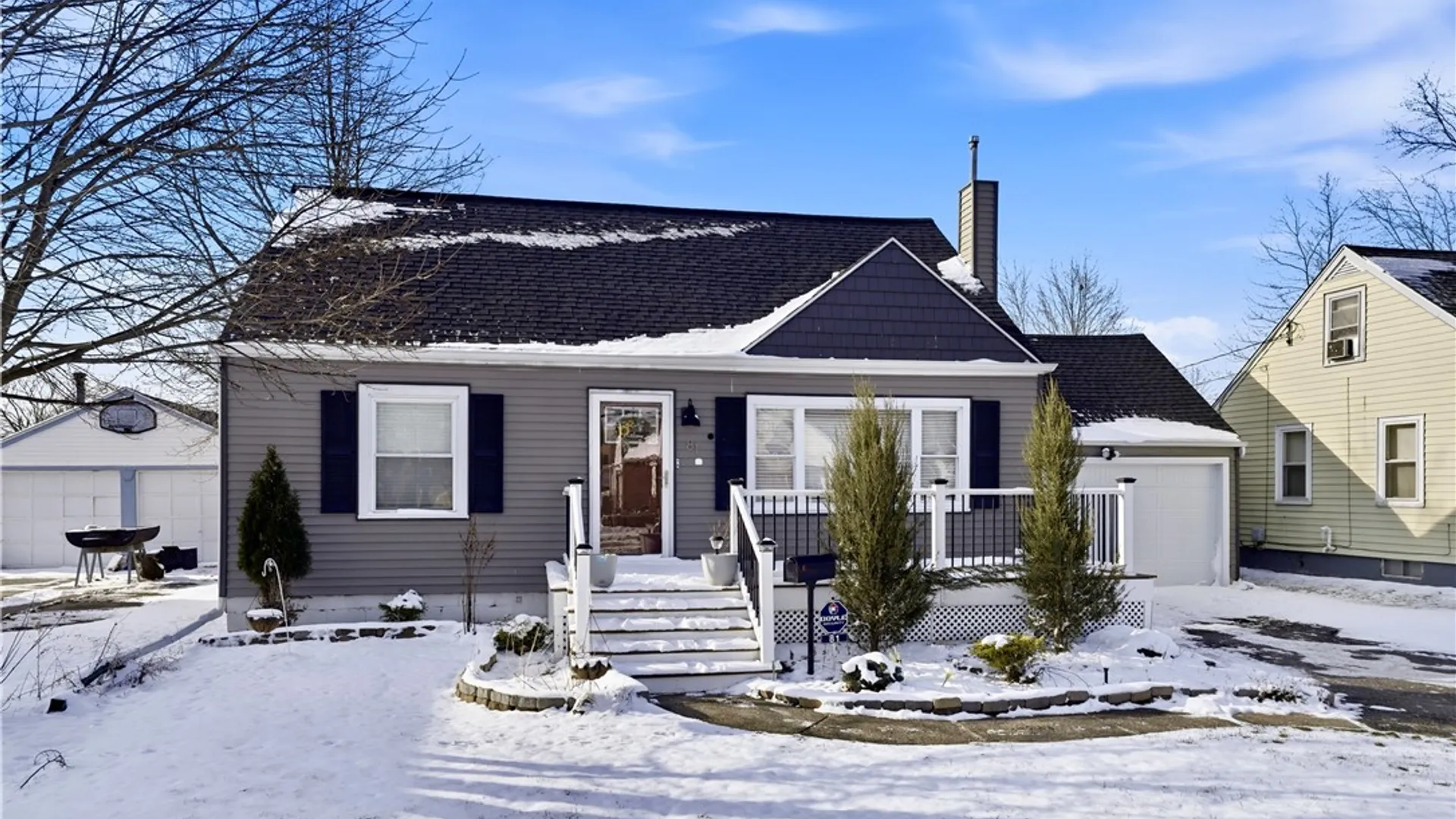 Property at 81 Huth Road, Cheektowaga, NY 14225 3