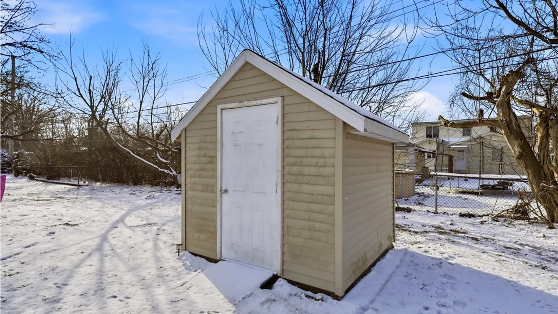 Property at 81 Huth Road, Cheektowaga, NY 14225 8