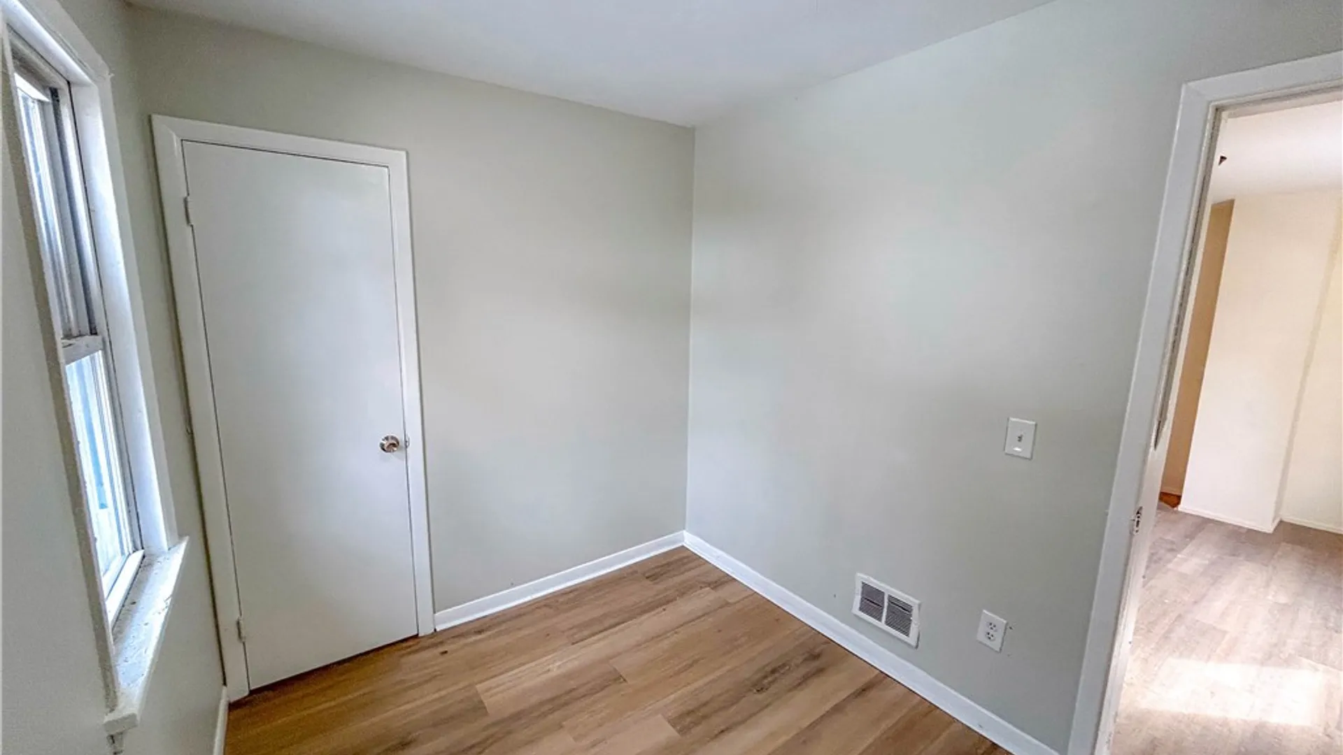 Property at 42 Villa Street, Rochester, NY 14606 3
