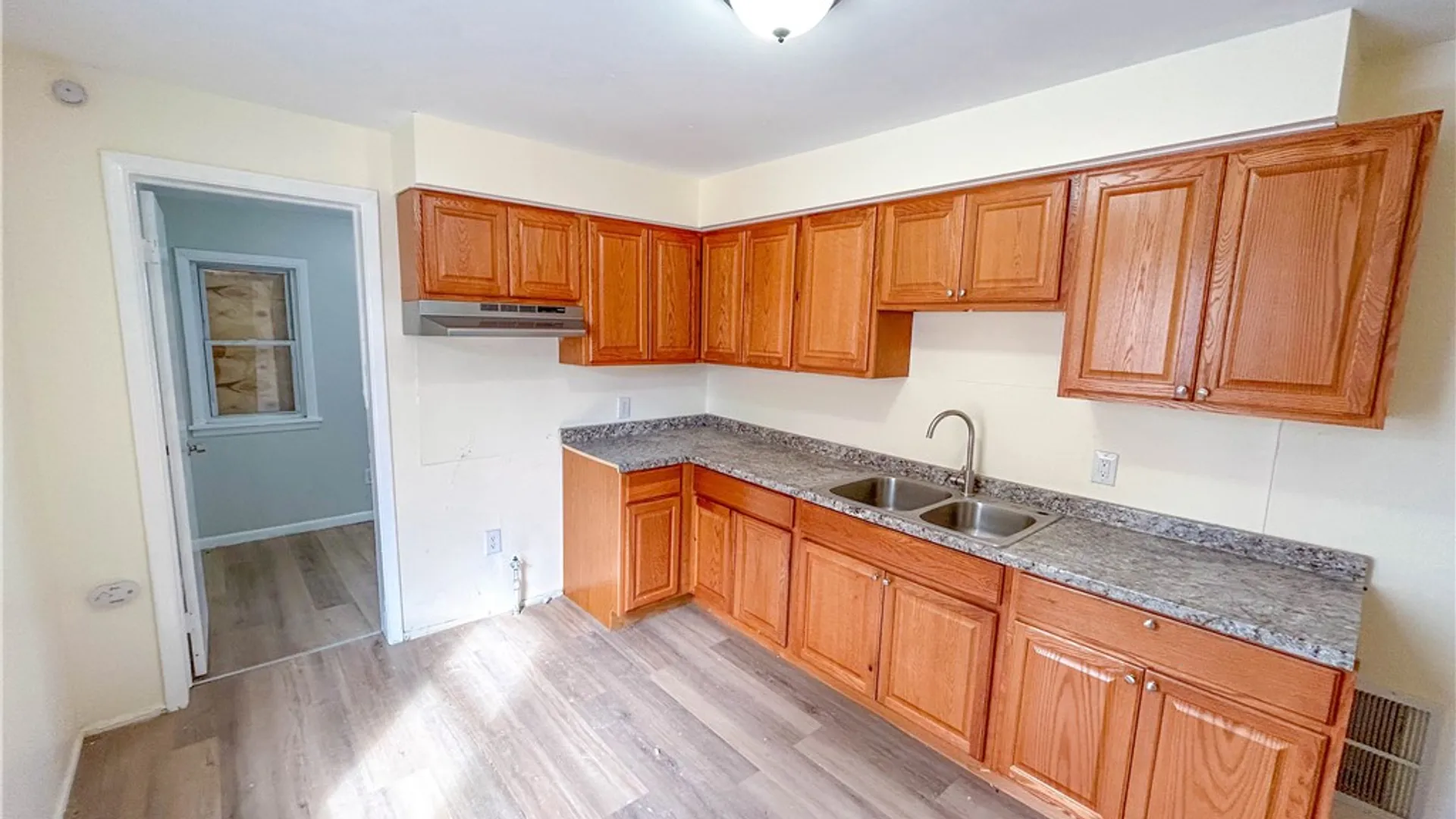 Property at 42 Villa Street, Rochester, NY 14606 8
