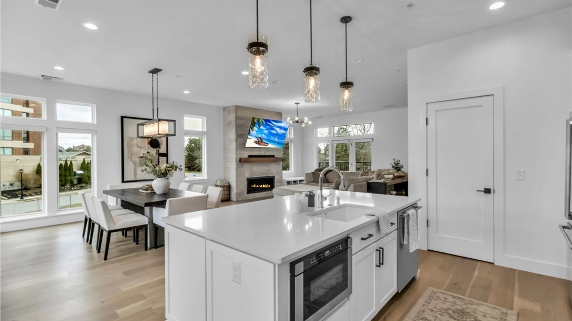 Property at 240 Lakefront Boulevard, Buffalo, NY 14202 13