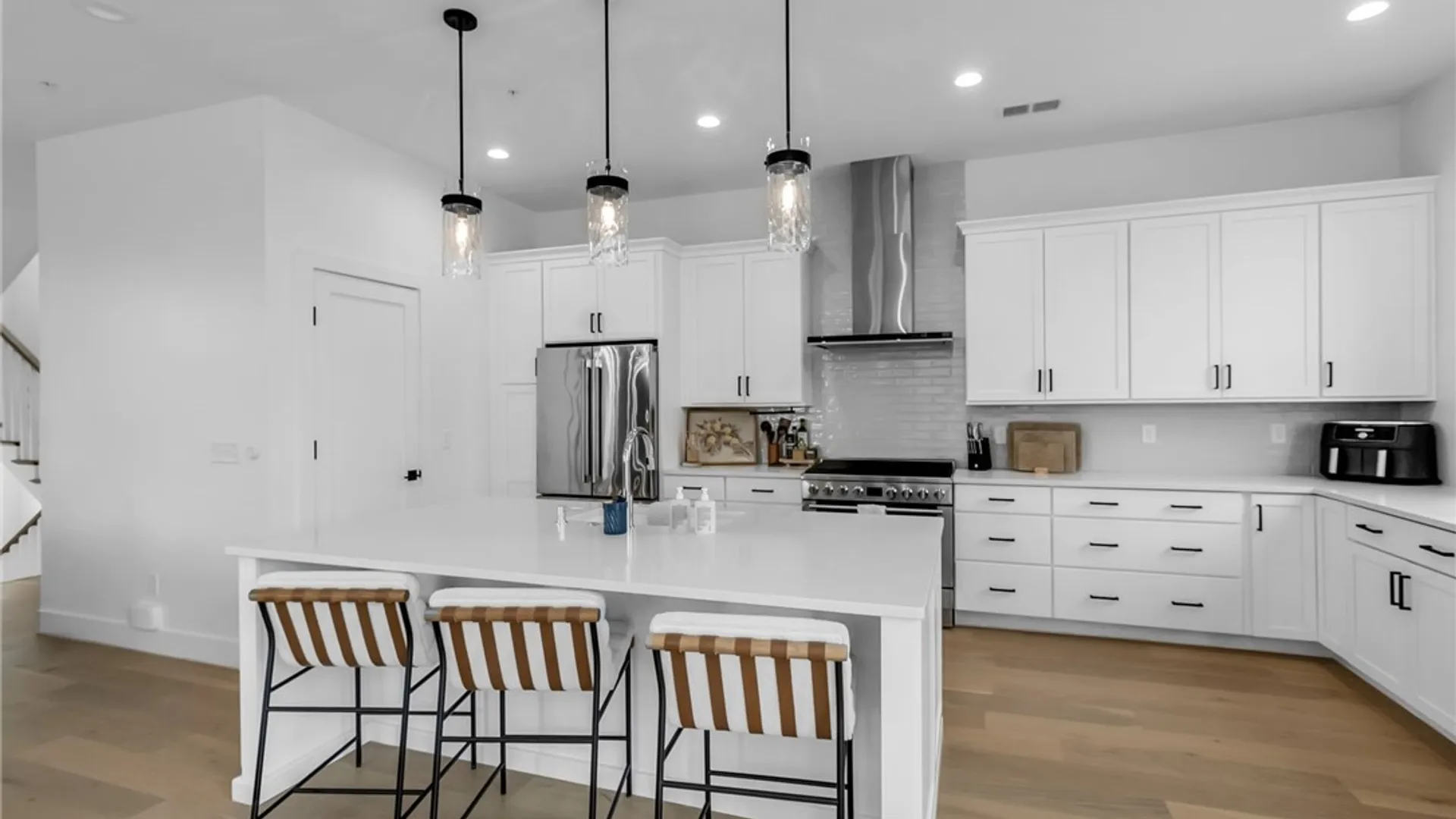 Property at 240 Lakefront Boulevard, Buffalo, NY 14202 17