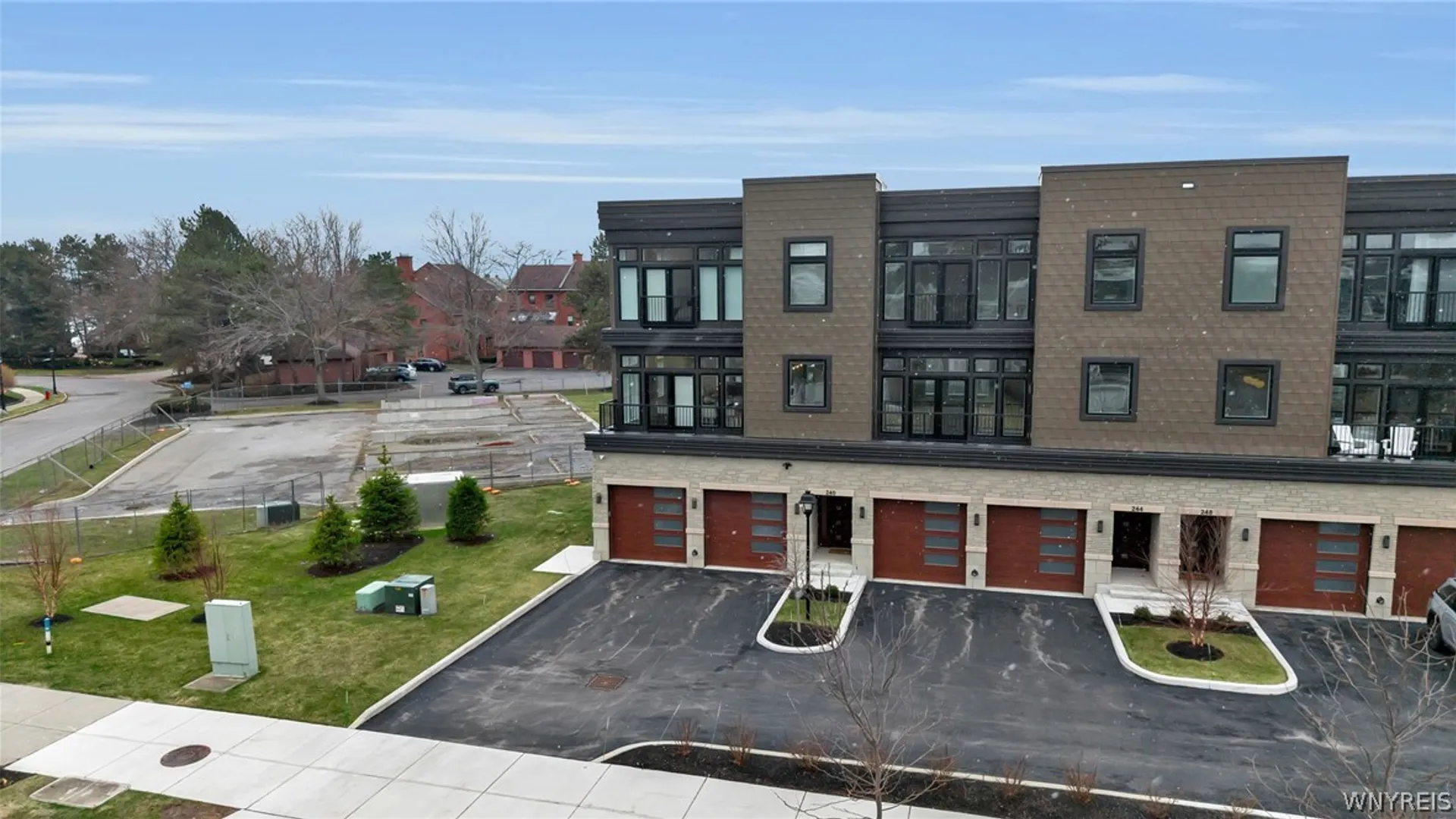 Property at 240 Lakefront Boulevard, Buffalo, NY 14202 2