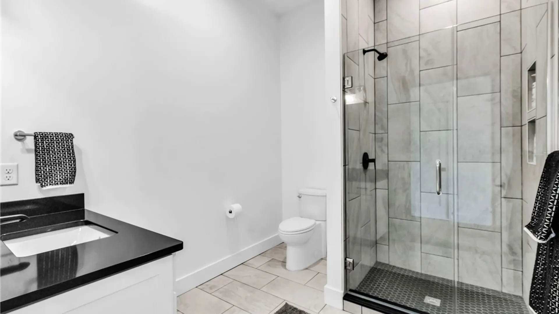 Property at 240 Lakefront Boulevard, Buffalo, NY 14202 6